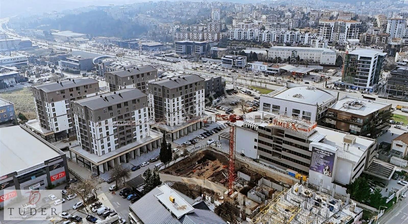 Odunluk'ta Şehrin Kalbinde Sur Yapı Avm Jimer Yani Ara Kat 1+1 - Görsel 6