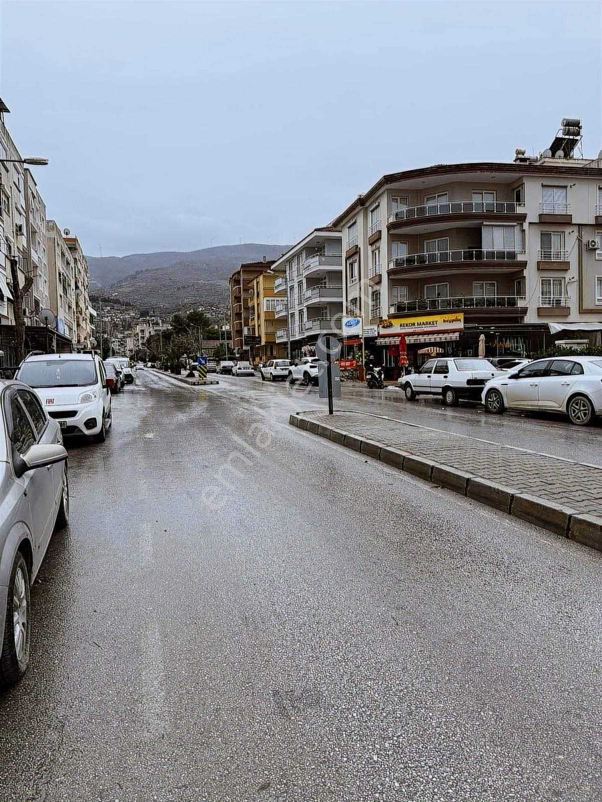 Derin Emlak'tan Eşyalı Kiralık Daire - Görsel 21