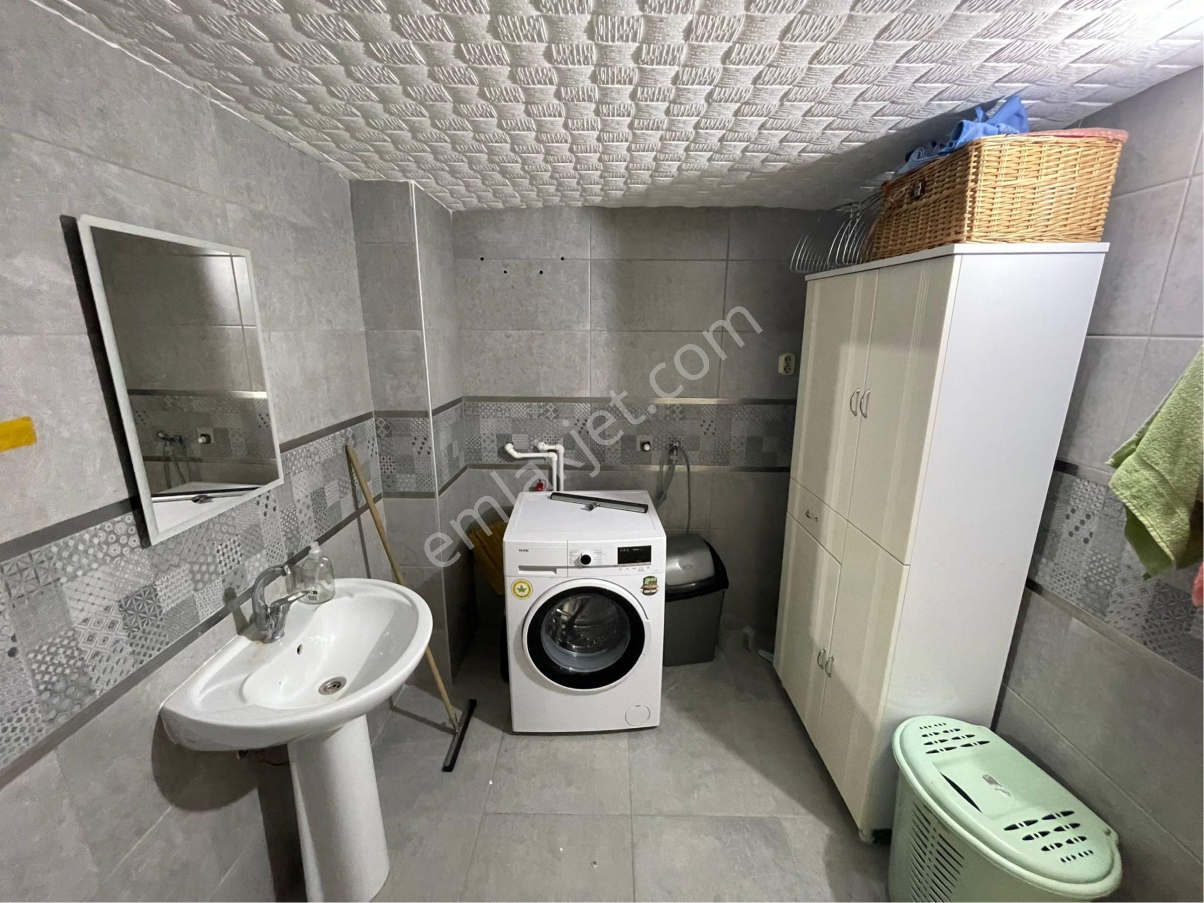 Türker Emlak | Yıldız Caddesi 3+1 135m2 Asansörlü Otoparklı Daire - Görsel 16