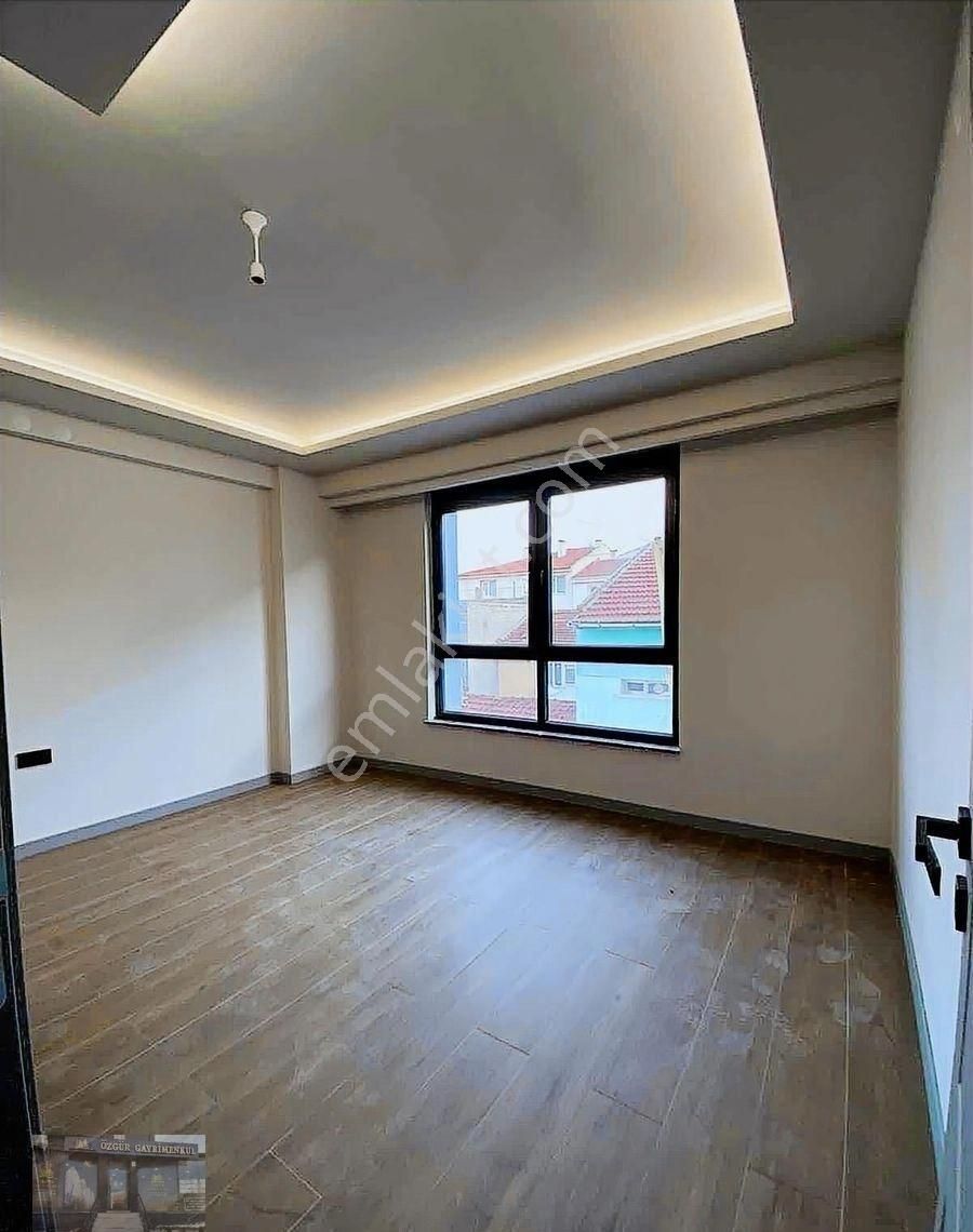 Çamlıca Mahallesi Tombakzade Caddesine Yakın 2+1 Sıfır Daire