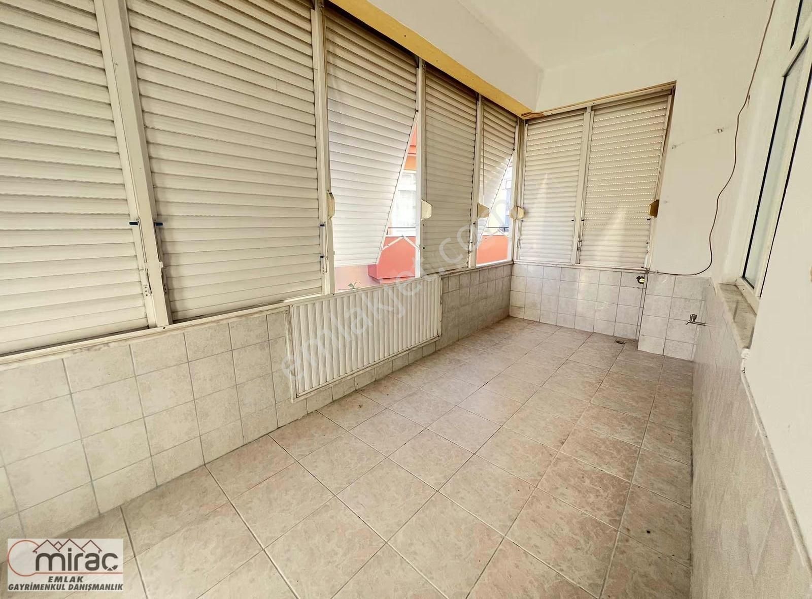 Kavaklı Mahallesi Çarşamba Pazarı Yakını 2+1 Arakat Daire - Görsel 18