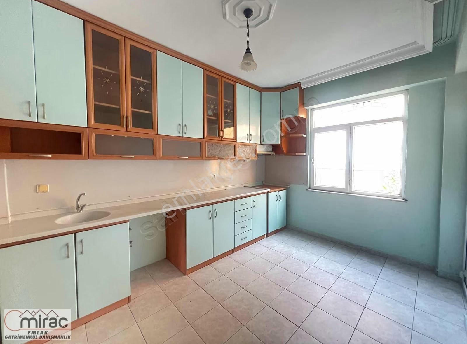 Kavaklı Mahallesi Çarşamba Pazarı Yakını 2+1 Arakat Daire - Görsel 10