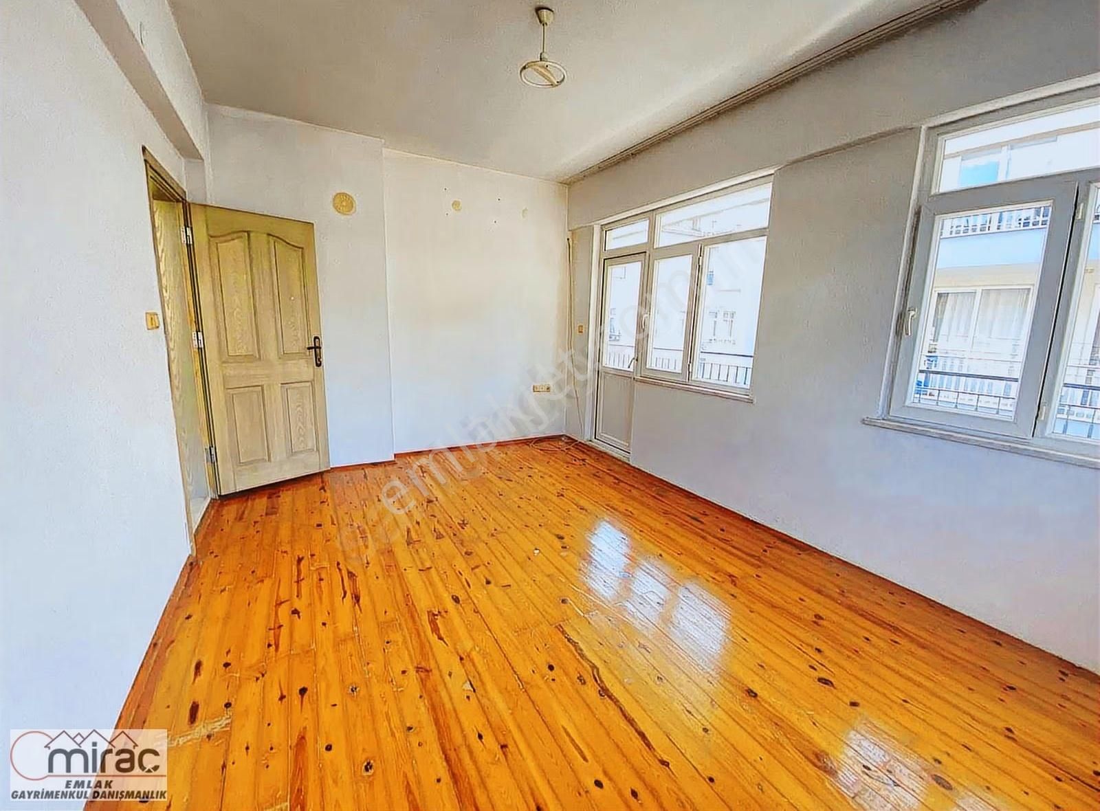 Milli Egemenlik Mah. 2+1 3.kat Kiralık Güney Cephe Daire - Görsel 3