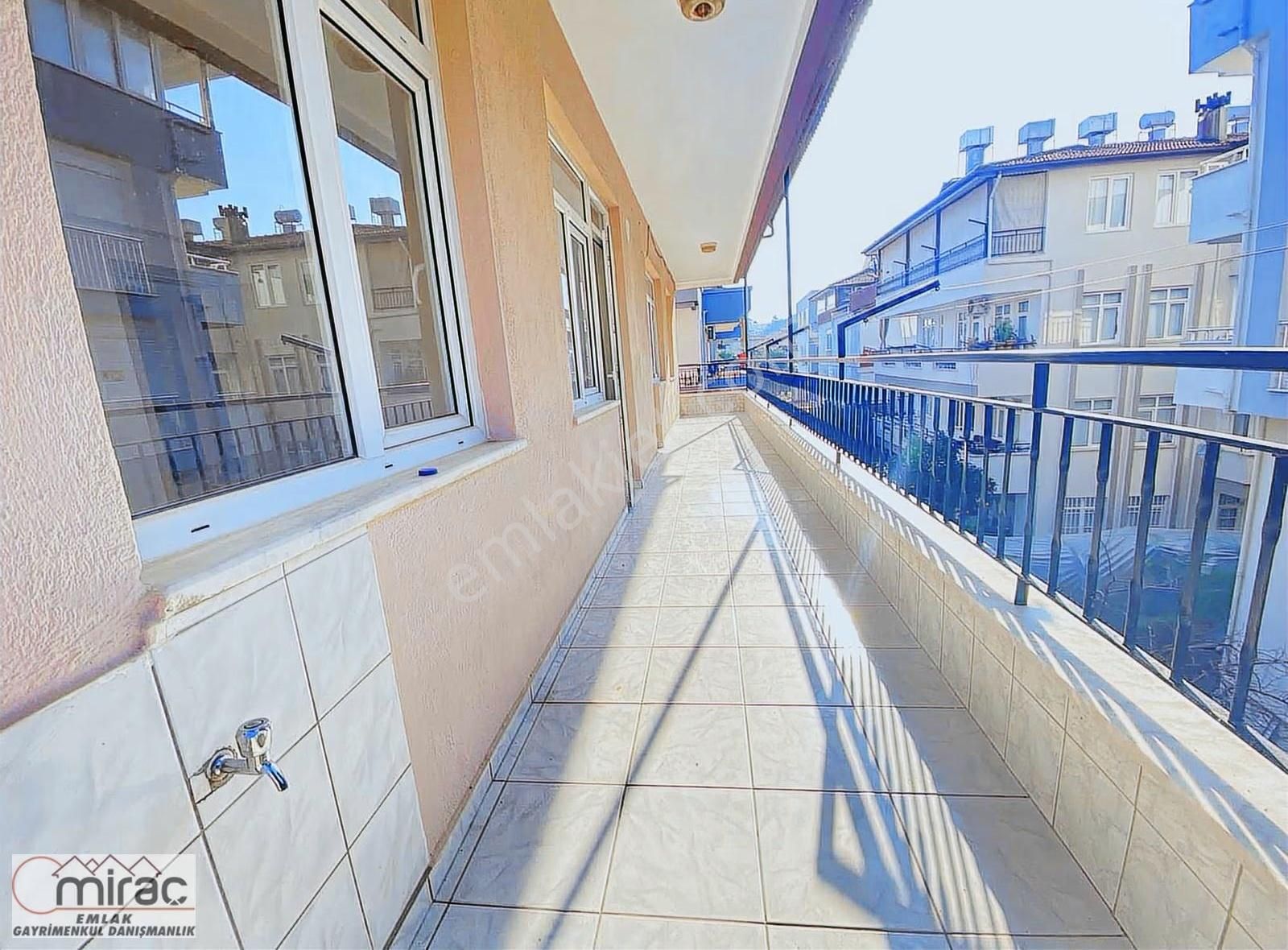 Milli Egemenlik Mah. 2+1 3.kat Kiralık Güney Cephe Daire - Görsel 12