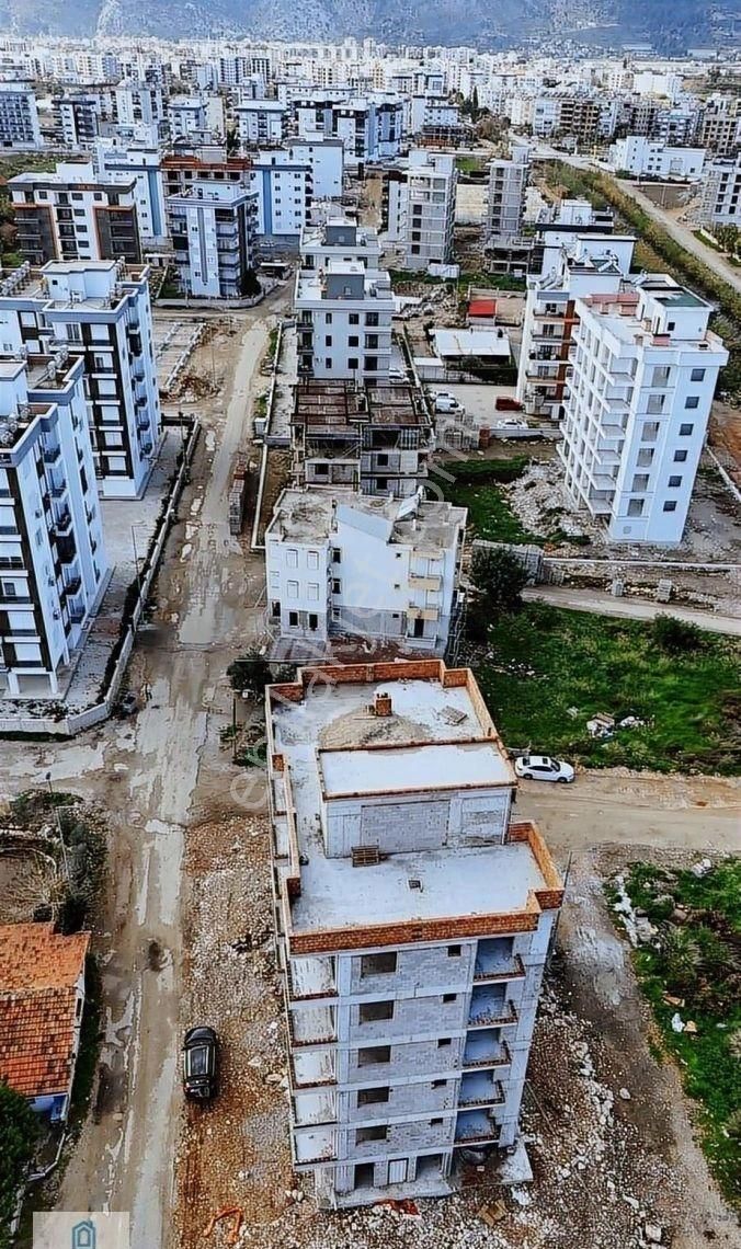 07 Truva Emlaktan Finike Sahilde Deniş Satılık 2+1 Daire - Görsel 2