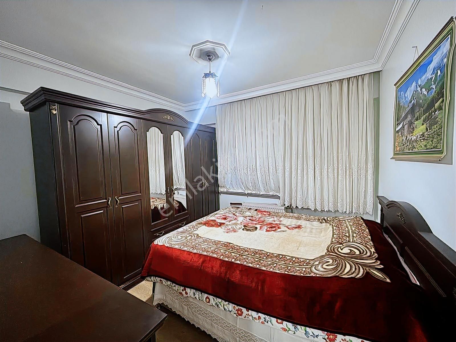 Fa Özbirden Fatih'te Açık Mutfaklı Full Eşyalı Satılık 2+1 Daire - Görsel 16