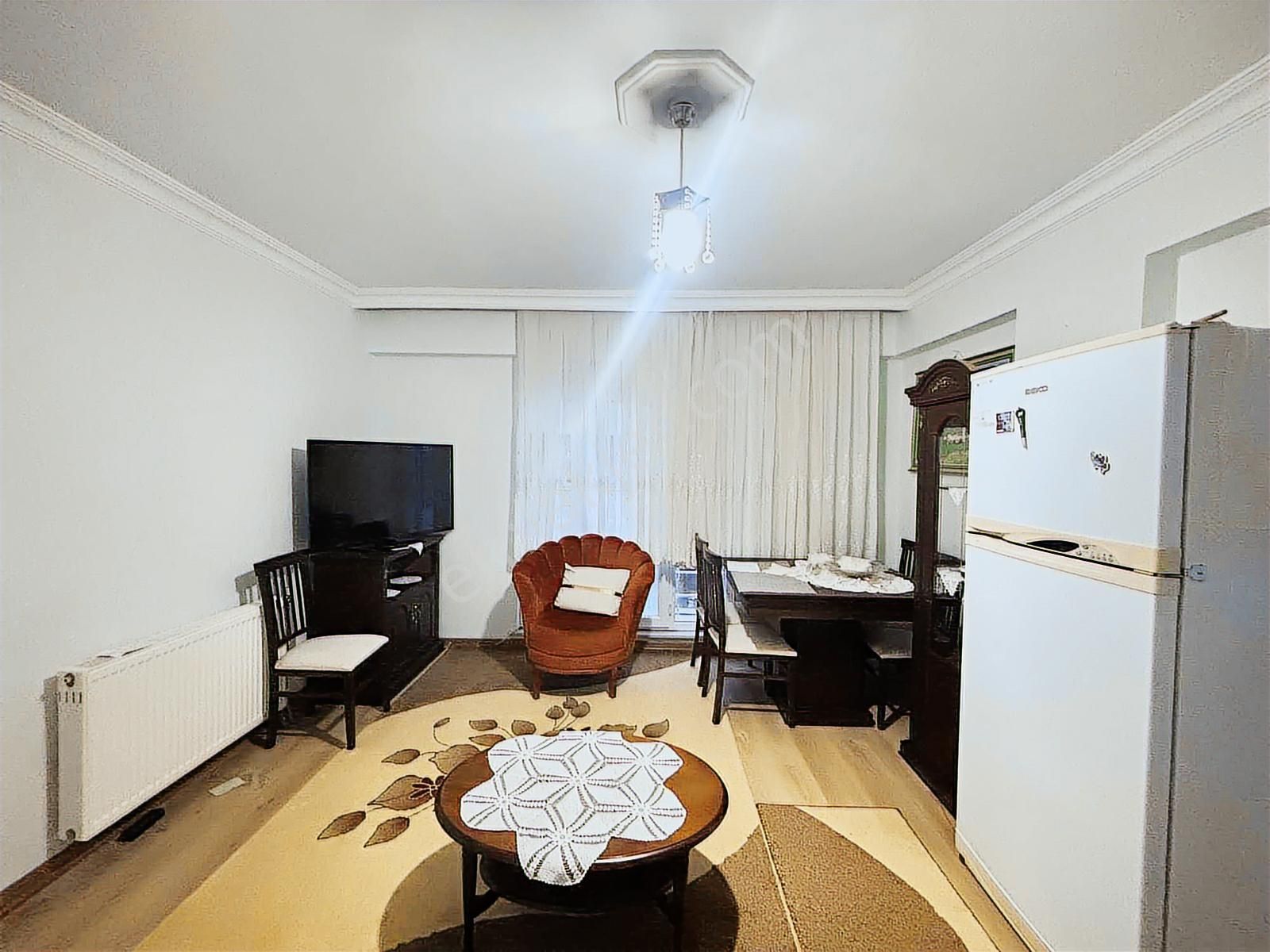 Fa Özbirden Fatih'te Açık Mutfaklı Full Eşyalı Satılık 2+1 Daire - Görsel 11