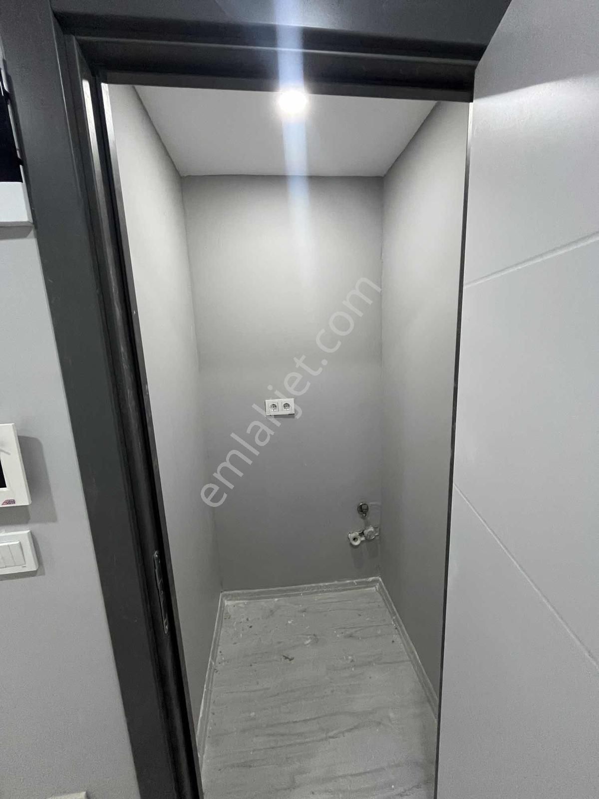 Cad. Ykn. Uğurmumcu Mh 3+1 Sıfır Güney Cephe Yüksek Giriş Daire - Görsel 8