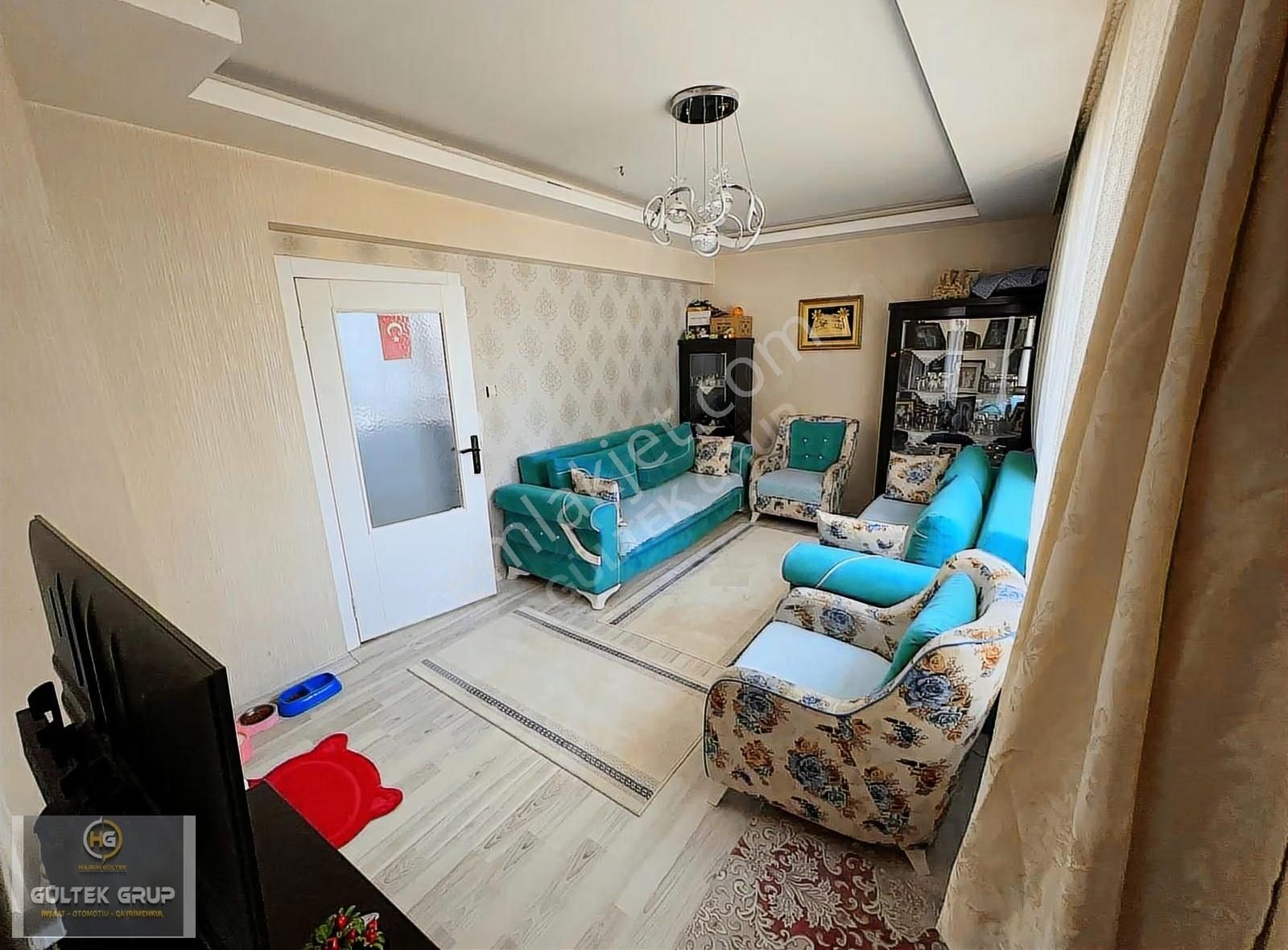 Kuşcağız Bengi Düğün Salonu Yakını Asansörlü İskanlı 4+1 - Görsel 17