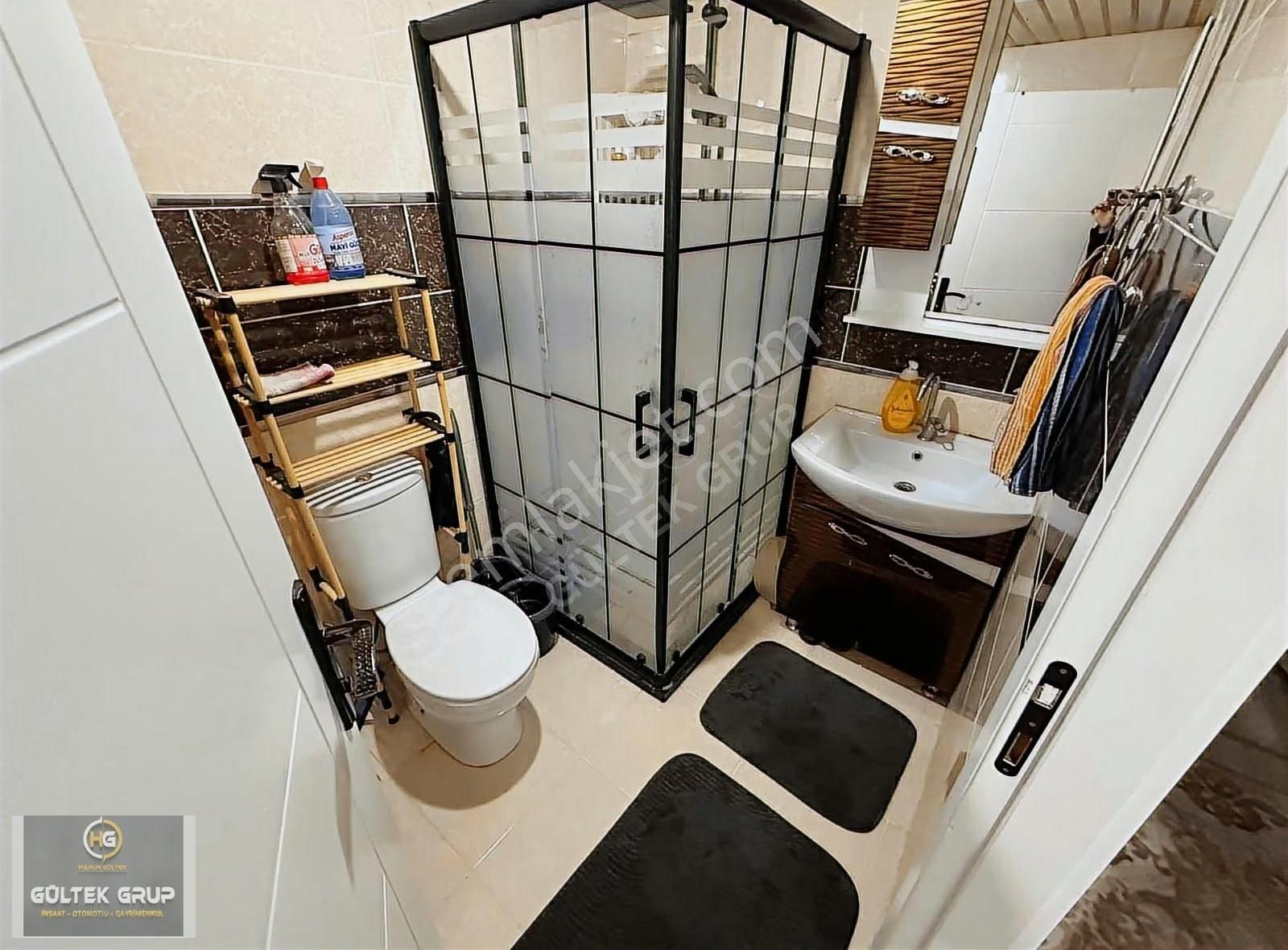 Kuşcağız Bengi Düğün Salonu Yakını Asansörlü İskanlı 4+1 - Görsel 33