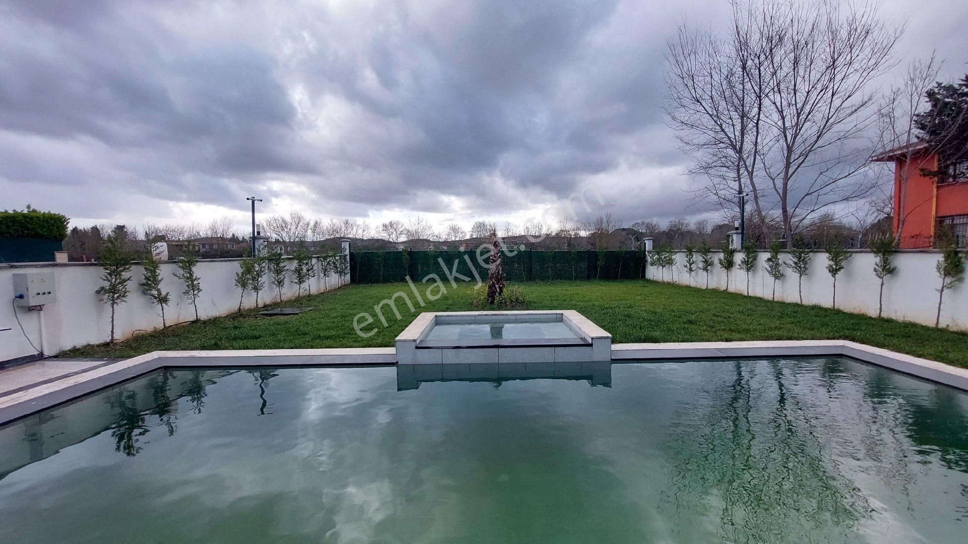 Remaxanka'dan Satılık Havuzlu Saunalı Türk Hamamlı Müstakil Villa - Görsel 7