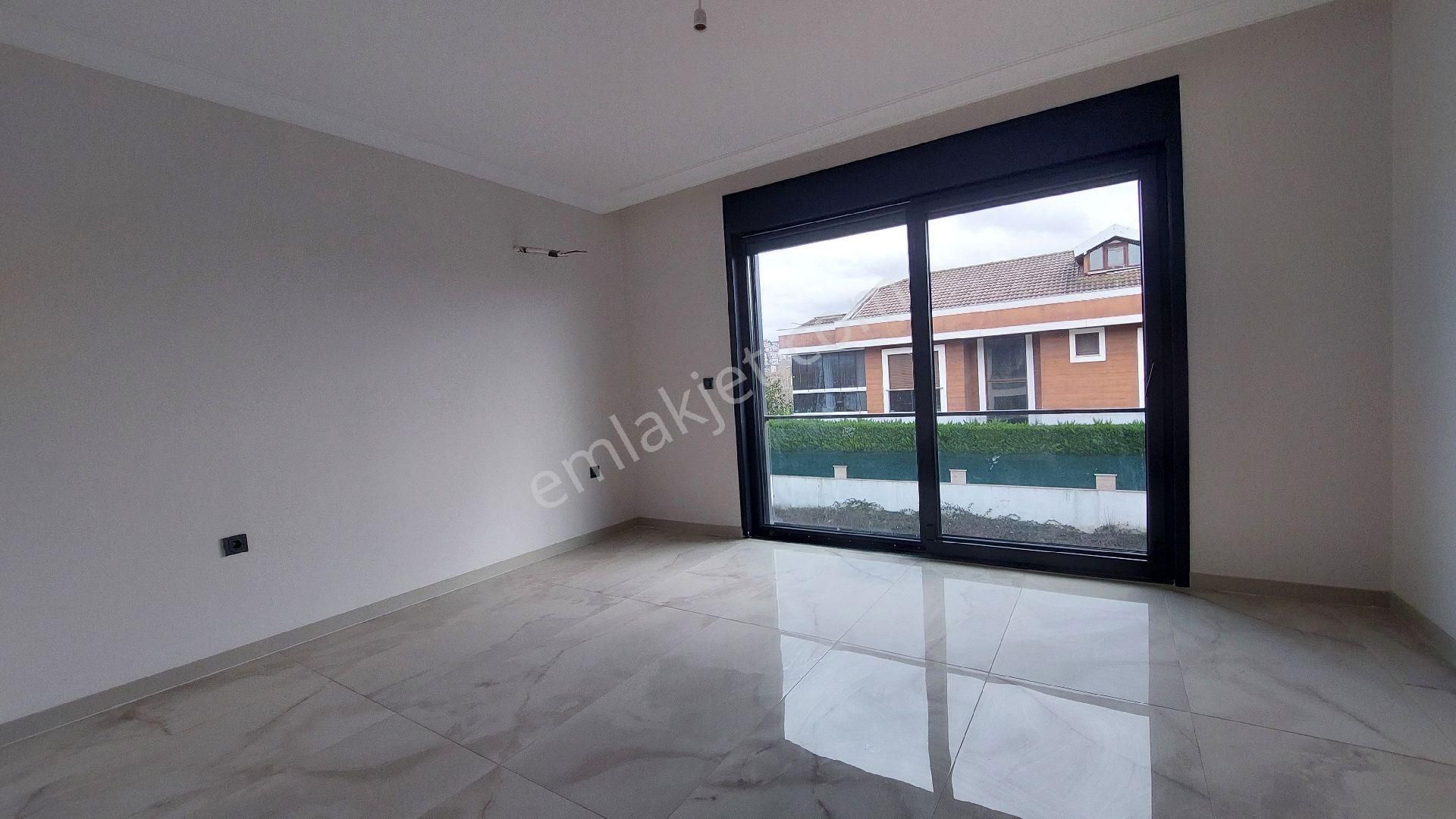 Remaxanka'dan Satılık Havuzlu Saunalı Türk Hamamlı Müstakil Villa - Görsel 17