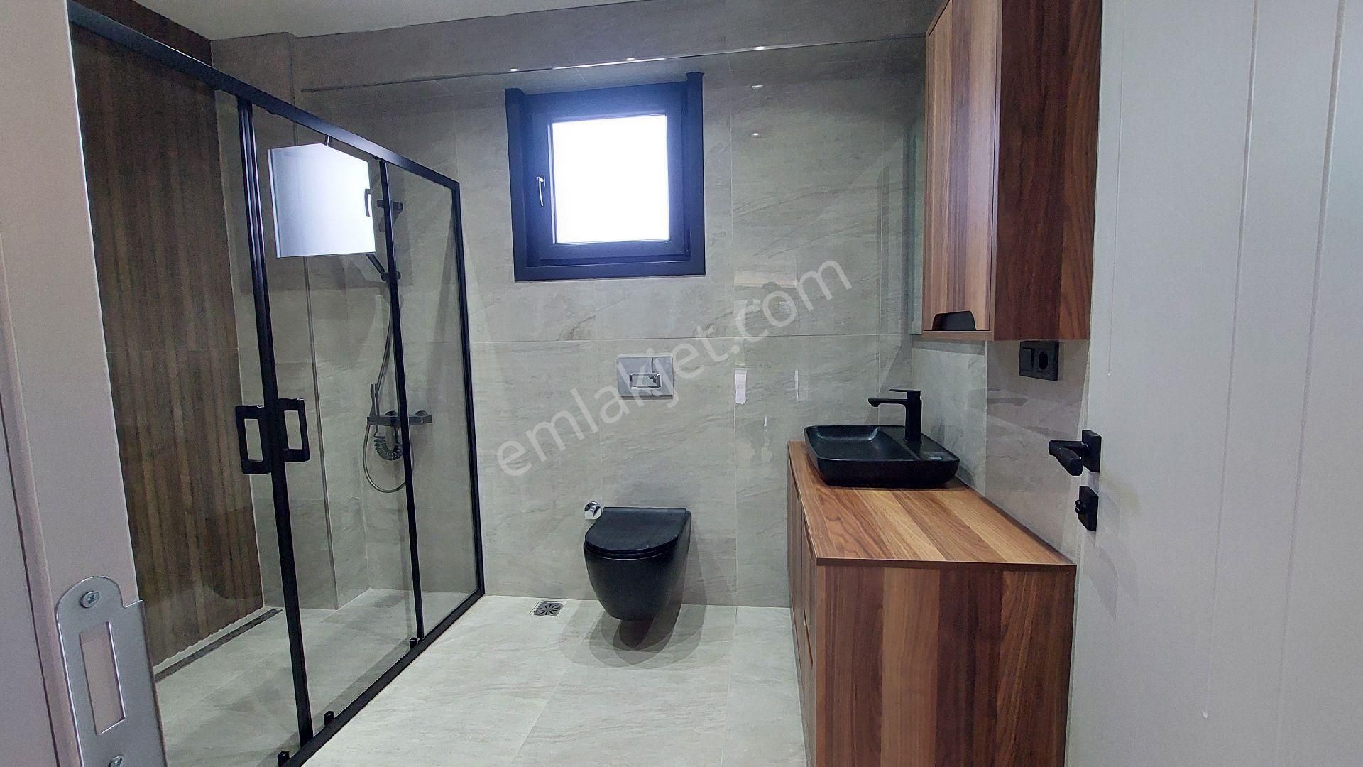 Remaxanka'dan Satılık Havuzlu Saunalı Türk Hamamlı Müstakil Villa - Görsel 32