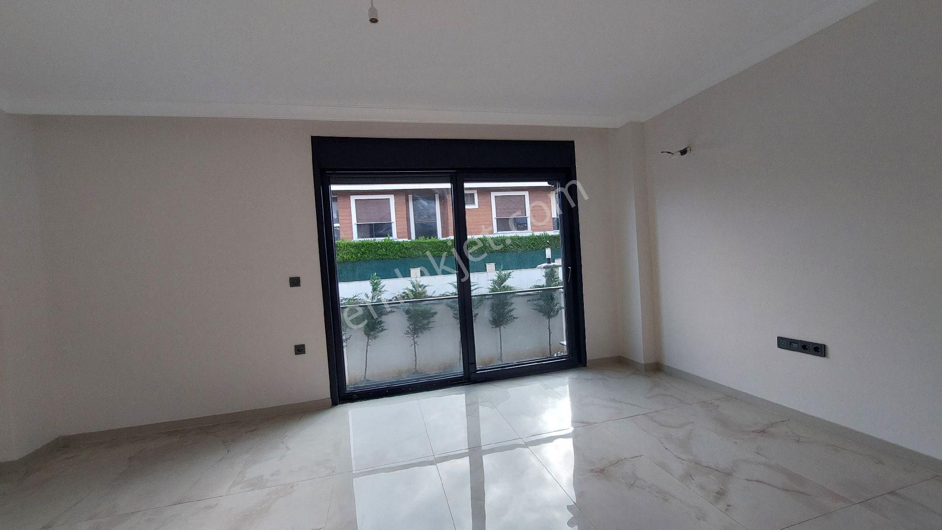 Remaxanka'dan Satılık Havuzlu Saunalı Türk Hamamlı Müstakil Villa - Görsel 25