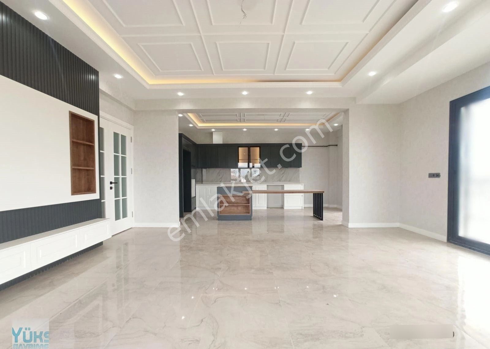 Denizli Yenişafak Ta 4+1 220 M2 Cadde Üzeri Mükemmel Konumda Ultra Lüks Satılık Daire