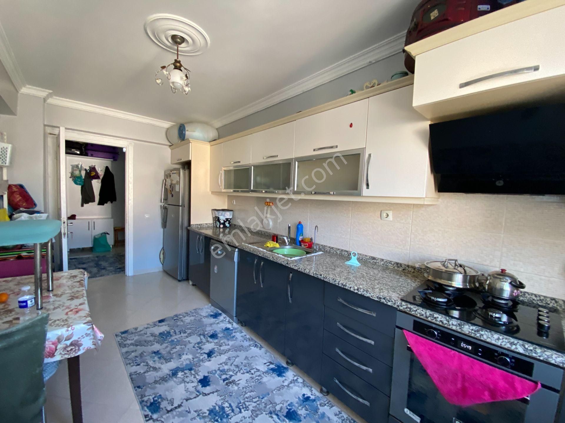 Çiğli Cumhuriyet Mah. Site İçinde Satılık 3+1 Daire 140m2 - Görsel 11