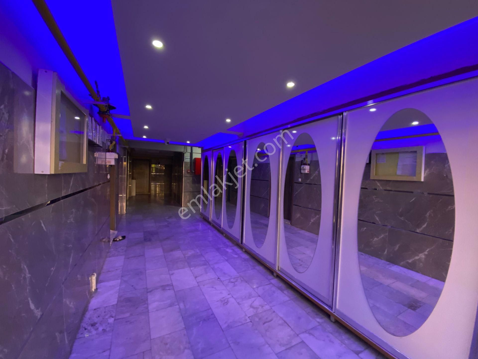 Çiğli Cumhuriyet Mah. Site İçinde Satılık 3+1 Daire 140m2 - Görsel 4