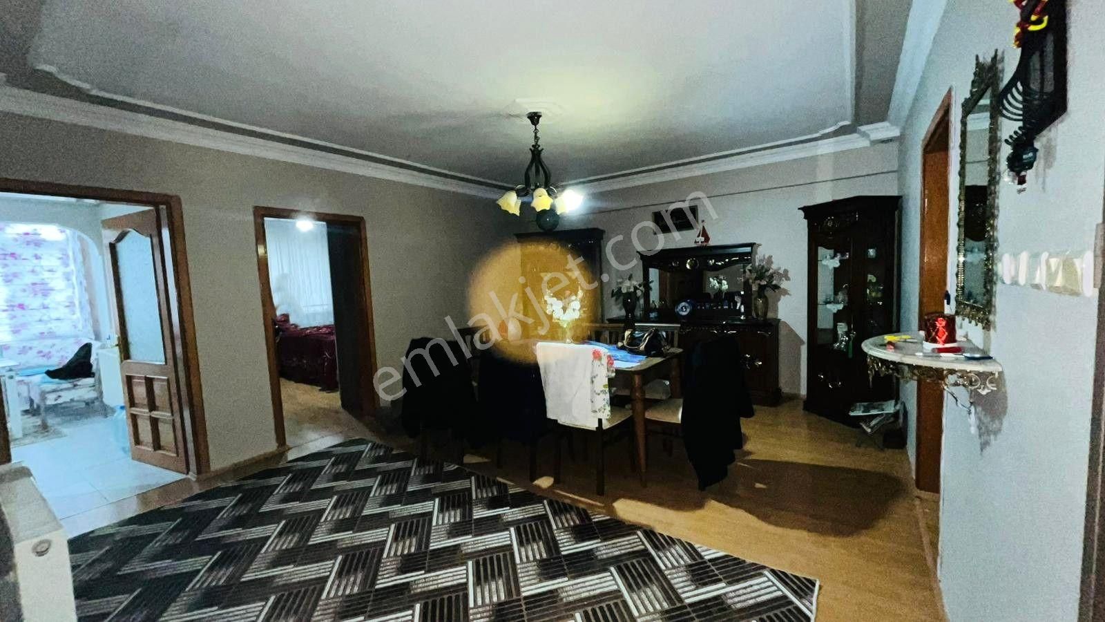 Gürsu İstiklal'de 3 Katlı Bahçeli Müstakil Ev - Görsel 9