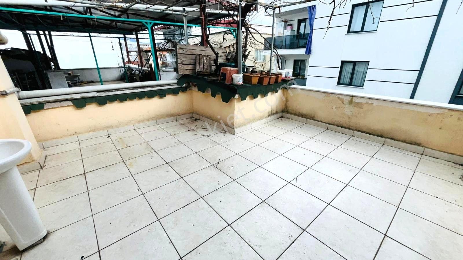 Gürsu İstiklal'de 3 Katlı Bahçeli Müstakil Ev - Görsel 35