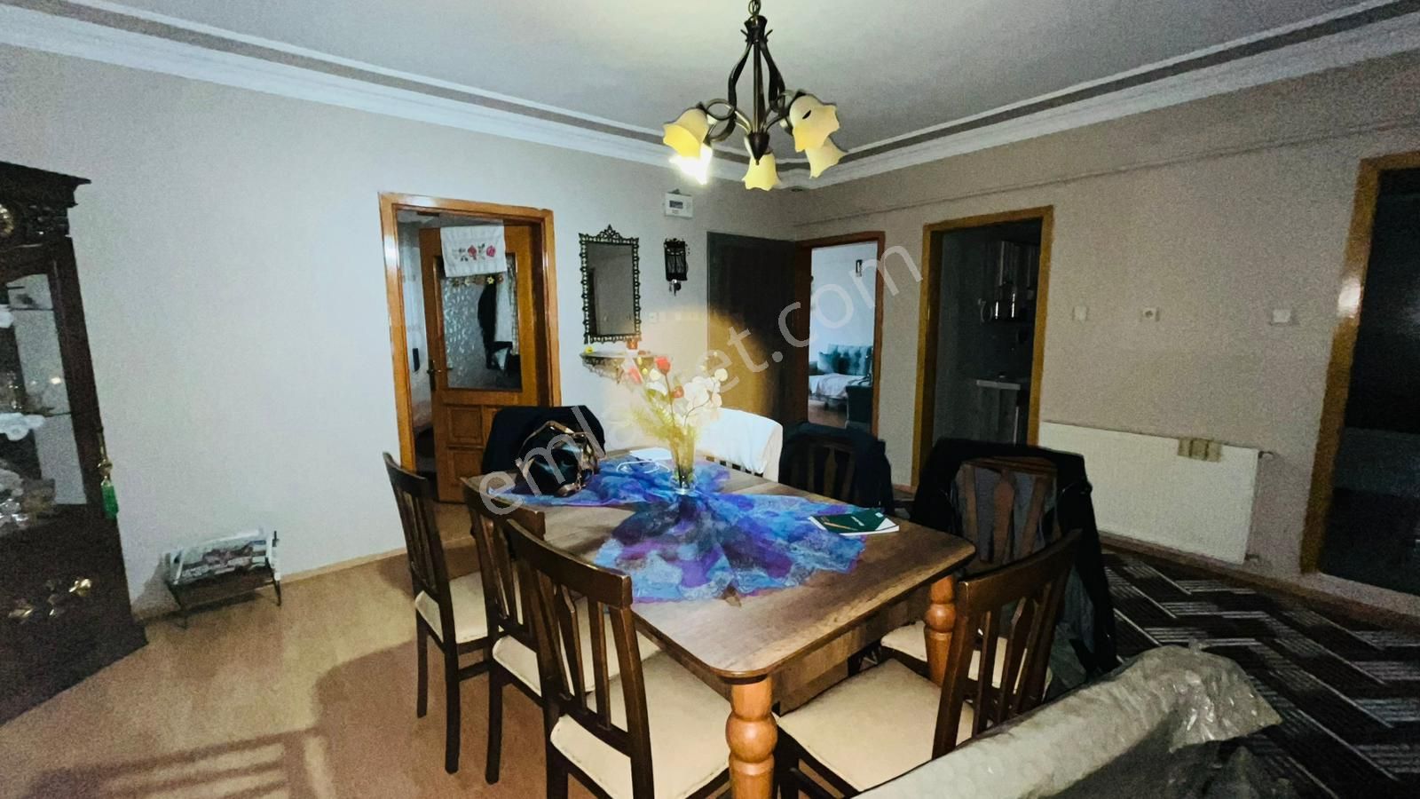 Gürsu İstiklal'de 3 Katlı Bahçeli Müstakil Ev - Görsel 11