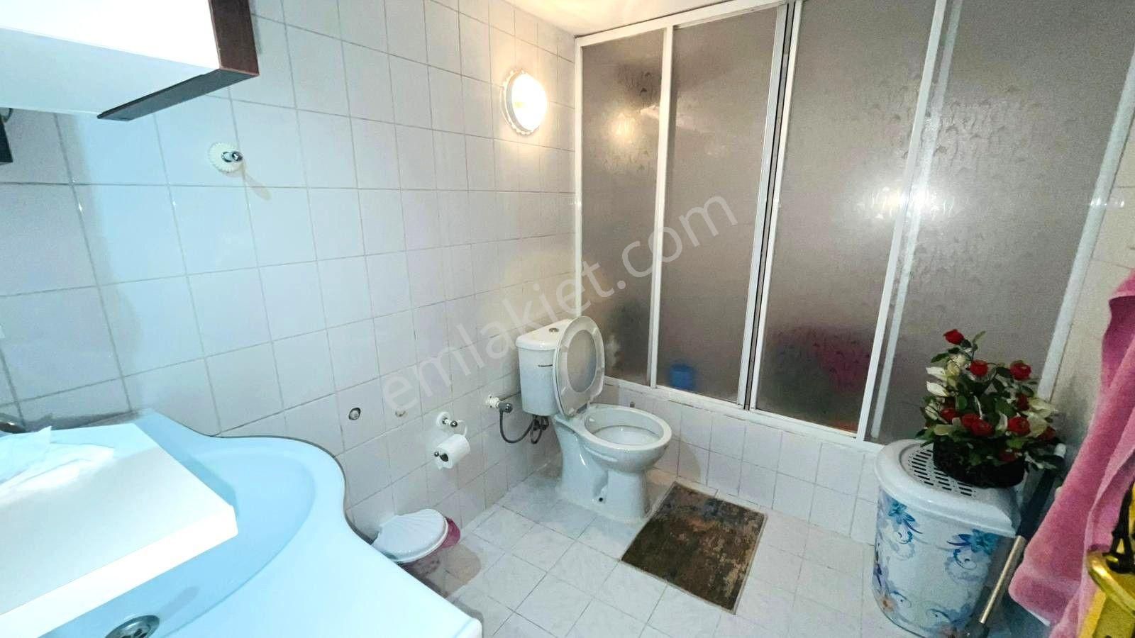 Gürsu İstiklal'de 3 Katlı Bahçeli Müstakil Ev - Görsel 22