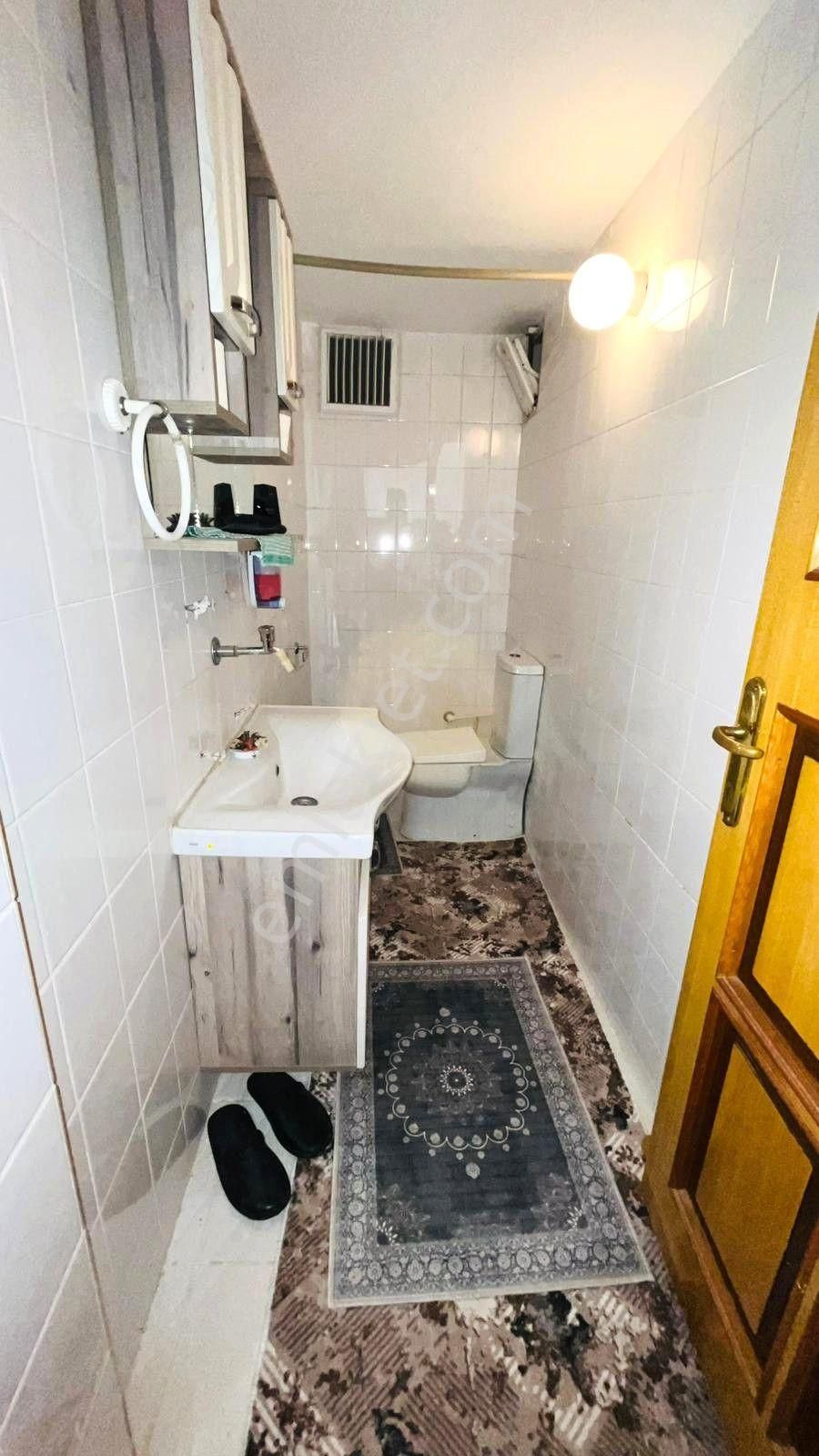 Gürsu İstiklal'de 3 Katlı Bahçeli Müstakil Ev - Görsel 24