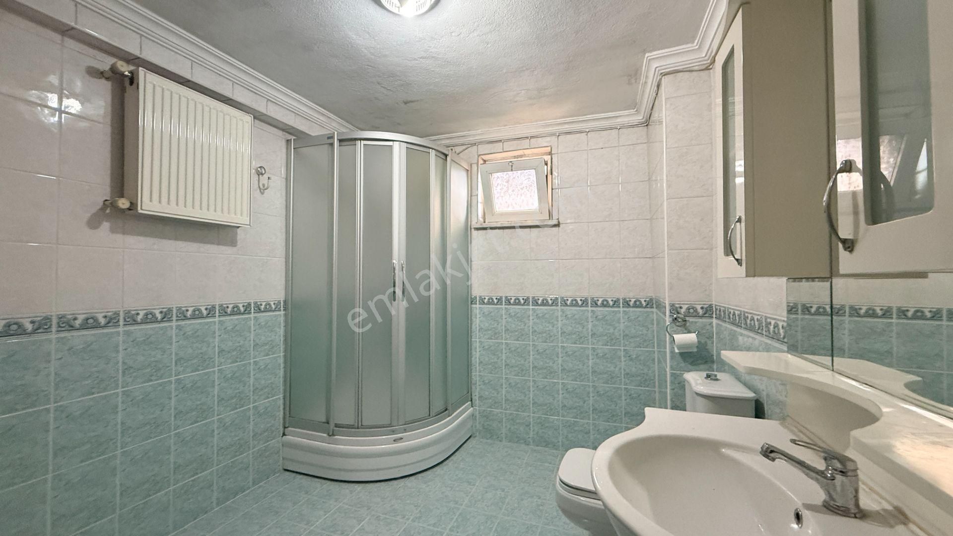 Edremit Hamidiye Mahallesi'nde Kiralık 3+1 Jeotermalli Daire - Görsel 22