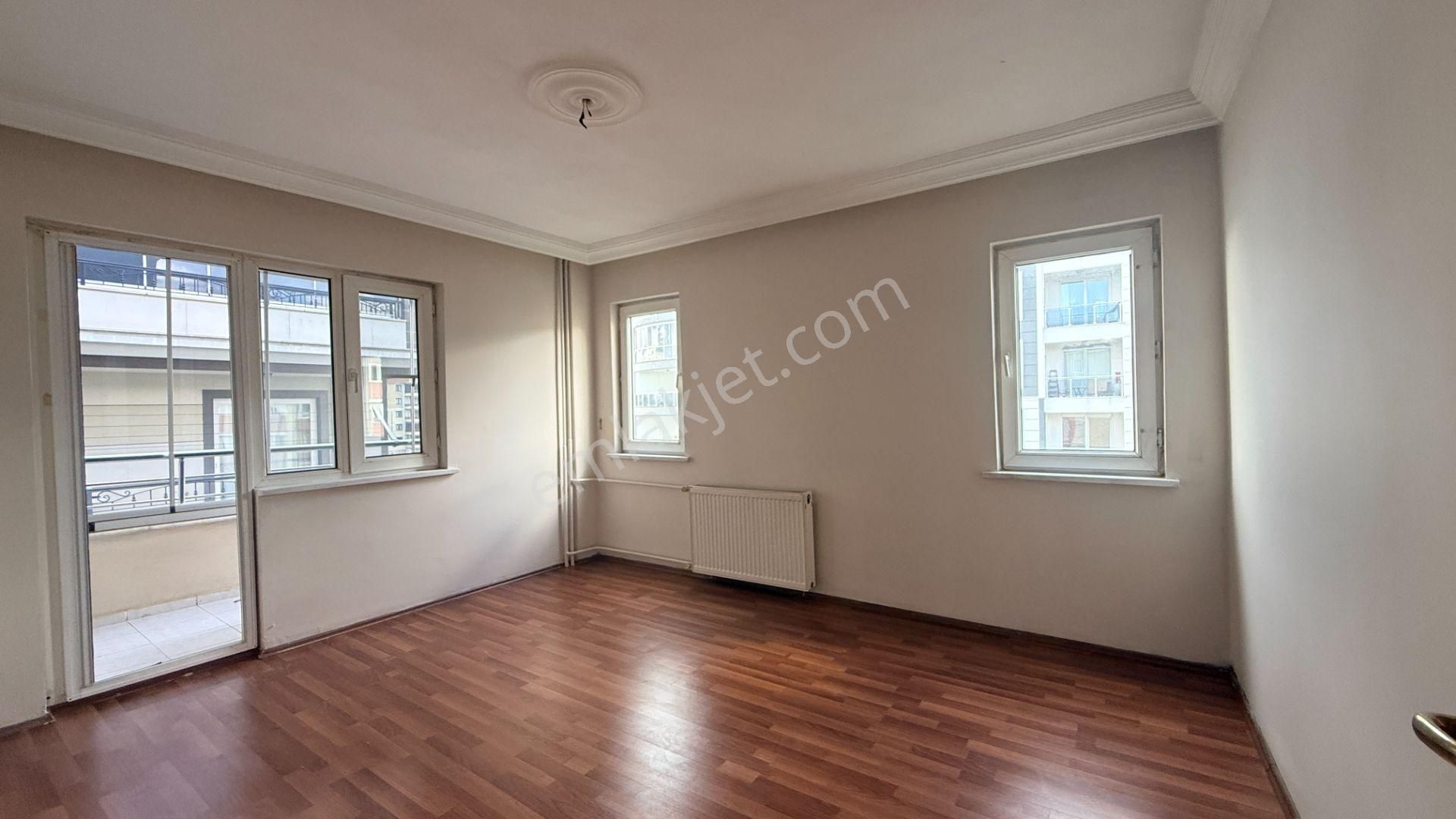 Edremit Hamidiye Mahallesi'nde Kiralık 3+1 Jeotermalli Daire - Görsel 23