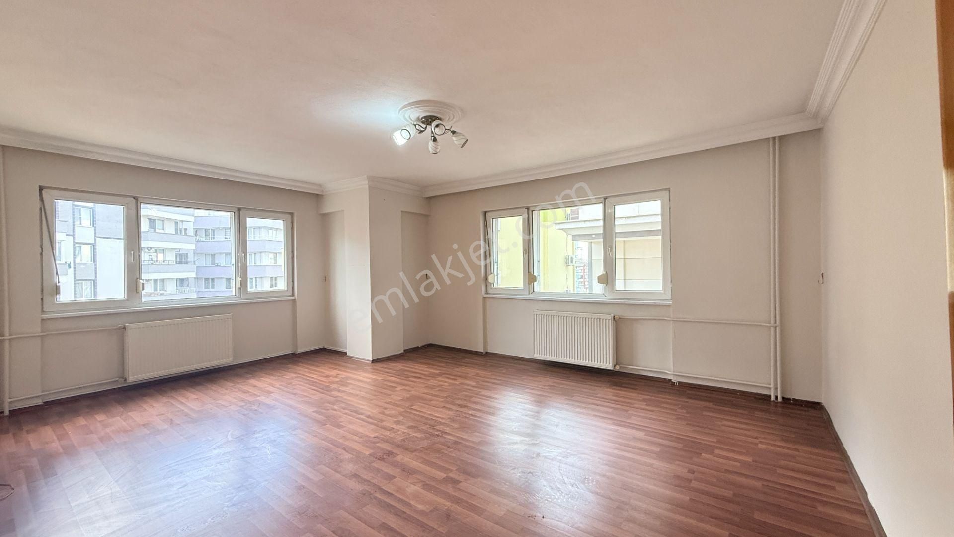 Edremit Hamidiye Mahallesi'nde Kiralık 3+1 Jeotermalli Daire - Görsel 10