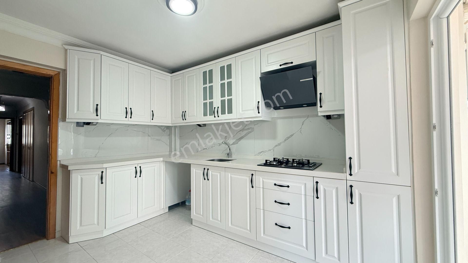 Edremit Hamidiye Mahallesi'nde Kiralık 3+1 Jeotermalli Daire - Görsel 4