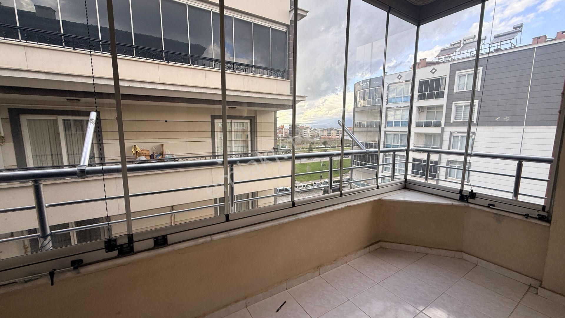 Edremit Hamidiye Mahallesi'nde Kiralık 3+1 Jeotermalli Daire - Görsel 26