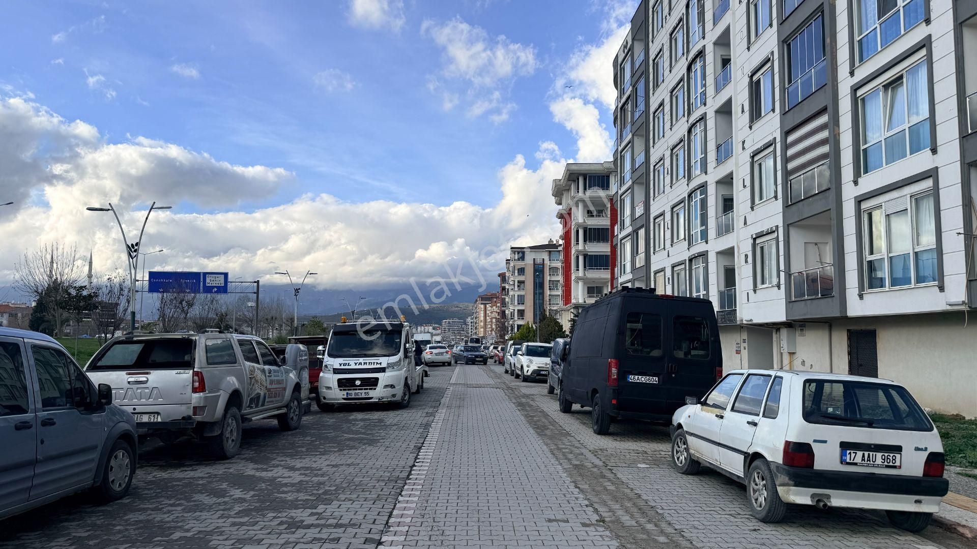 Edremit Hamidiye Mahallesi'nde Kiralık 3+1 Jeotermalli Daire - Görsel 34