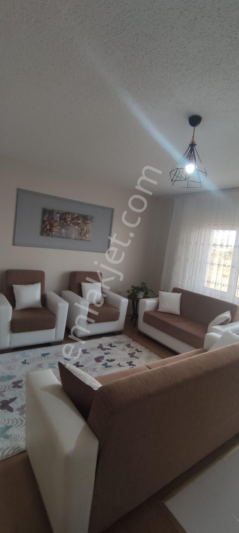 Sahibinden Satılık Üniversite Yolu Üzerinde 1+1 Eşyalı Daire - Görsel 2