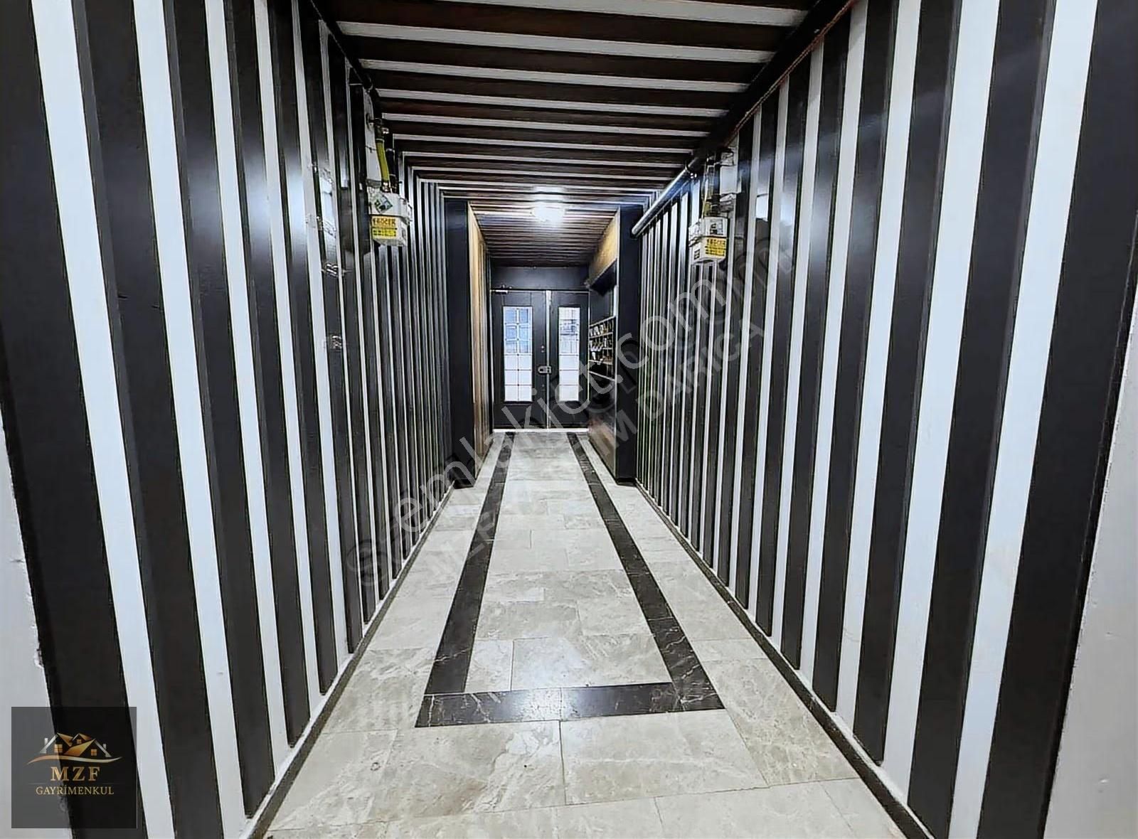 Cami Mahallesi 5+1 220m2 Deniz Manzaralı Dublex - Görsel 10