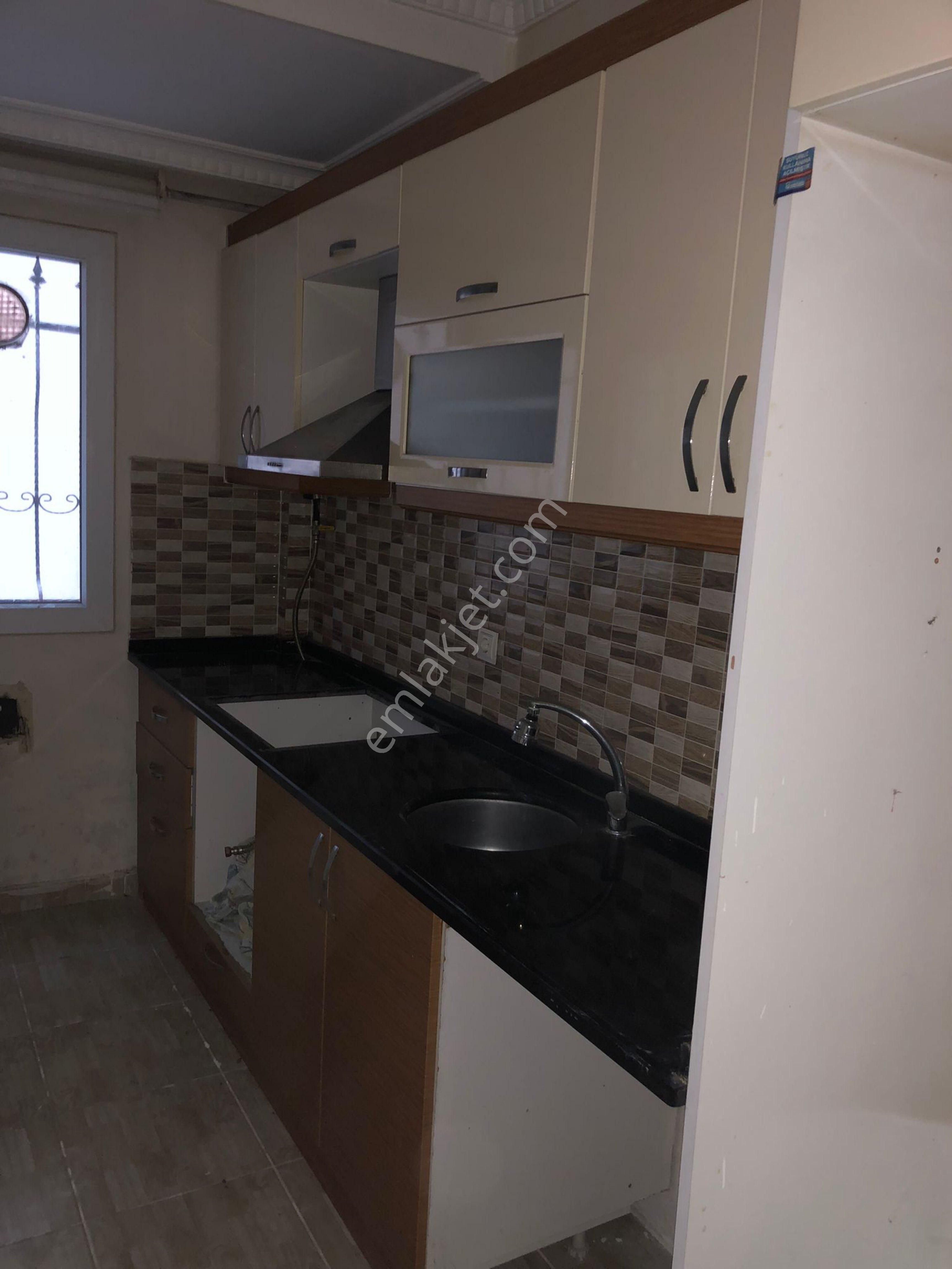 Metrobüse 10 Dk Mesafede Kiralık 1+1 Daire - Görsel 5