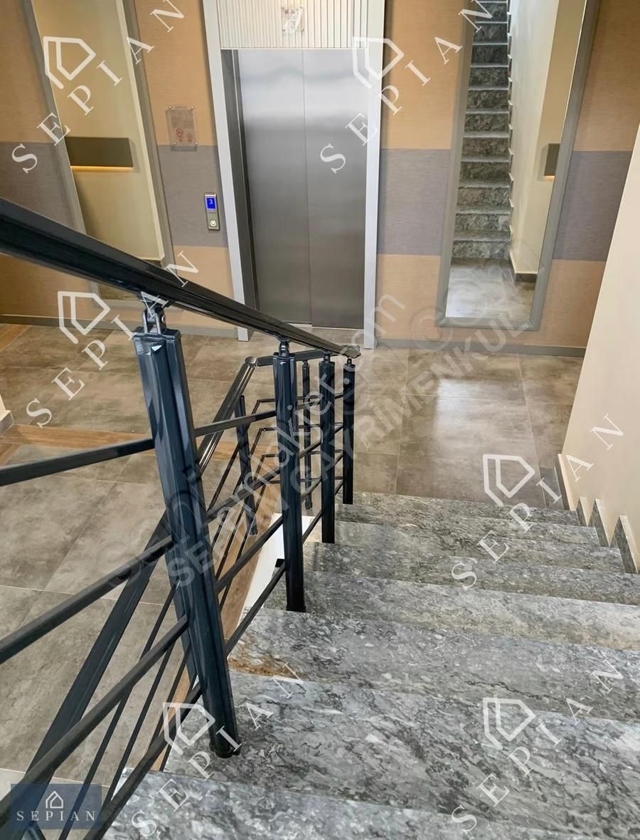 Sepiandan Çıralı Modernde Peyzaj Cepheli Ekstralı 3,5+1 Daire - Görsel 12