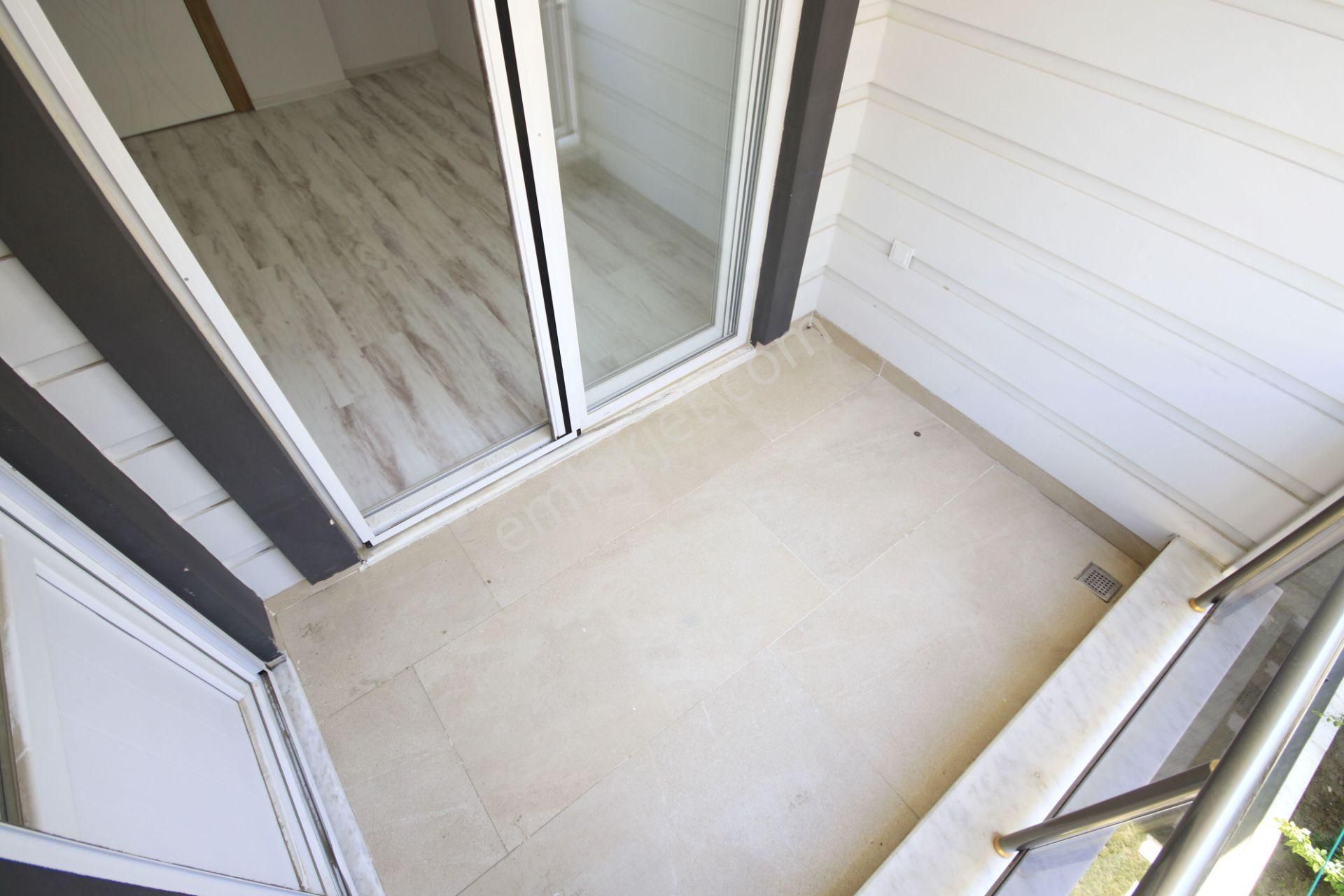 🛑🛑aktiften Akçay'da Satılık Görseline Hayran Kalacağınız Arakat Ön Cephe 1+1 Daire - Görsel 32