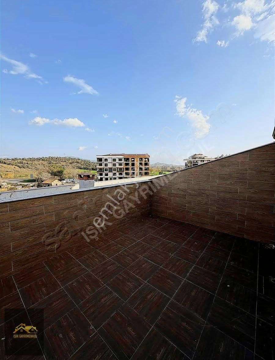 Işık Gayrimenkul'den Kiralık Gölette Süper Lüx Dubleks Daire - Görsel 2