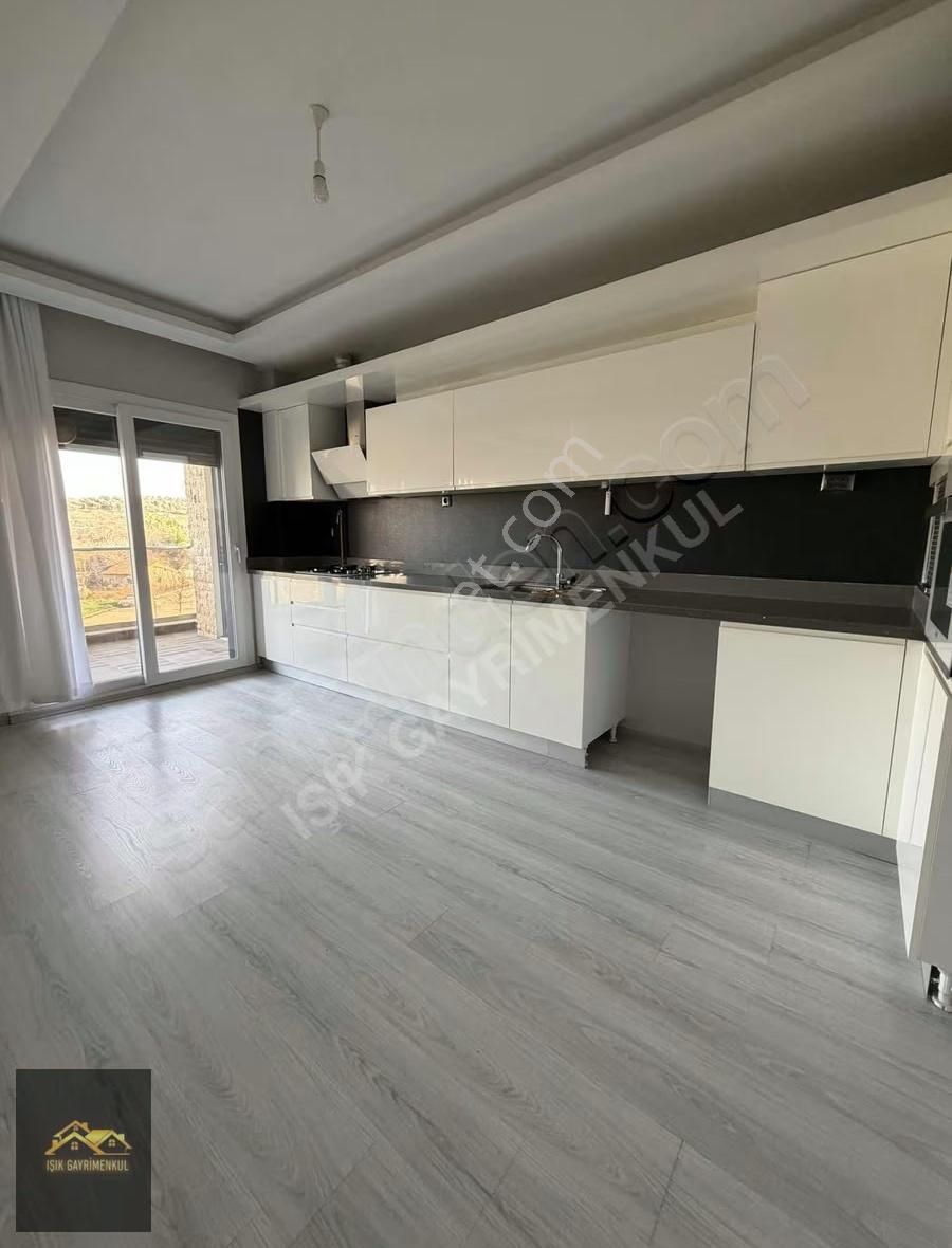 Işık Gayrimenkul'den Kiralık Gölette Süper Lüx Dubleks Daire - Görsel 12