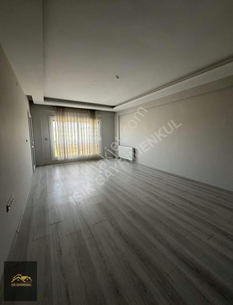 Işık Gayrimenkul'den Kiralık Gölette Süper Lüx Dubleks Daire - Görsel 13