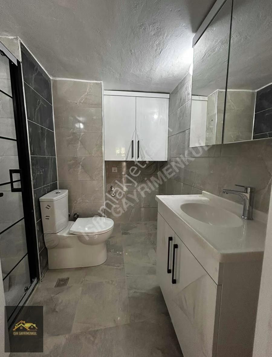 Işık Gayrimenkul'den Satılık Hürriyet Mh. Cadde Üzeri Daire - Görsel 11