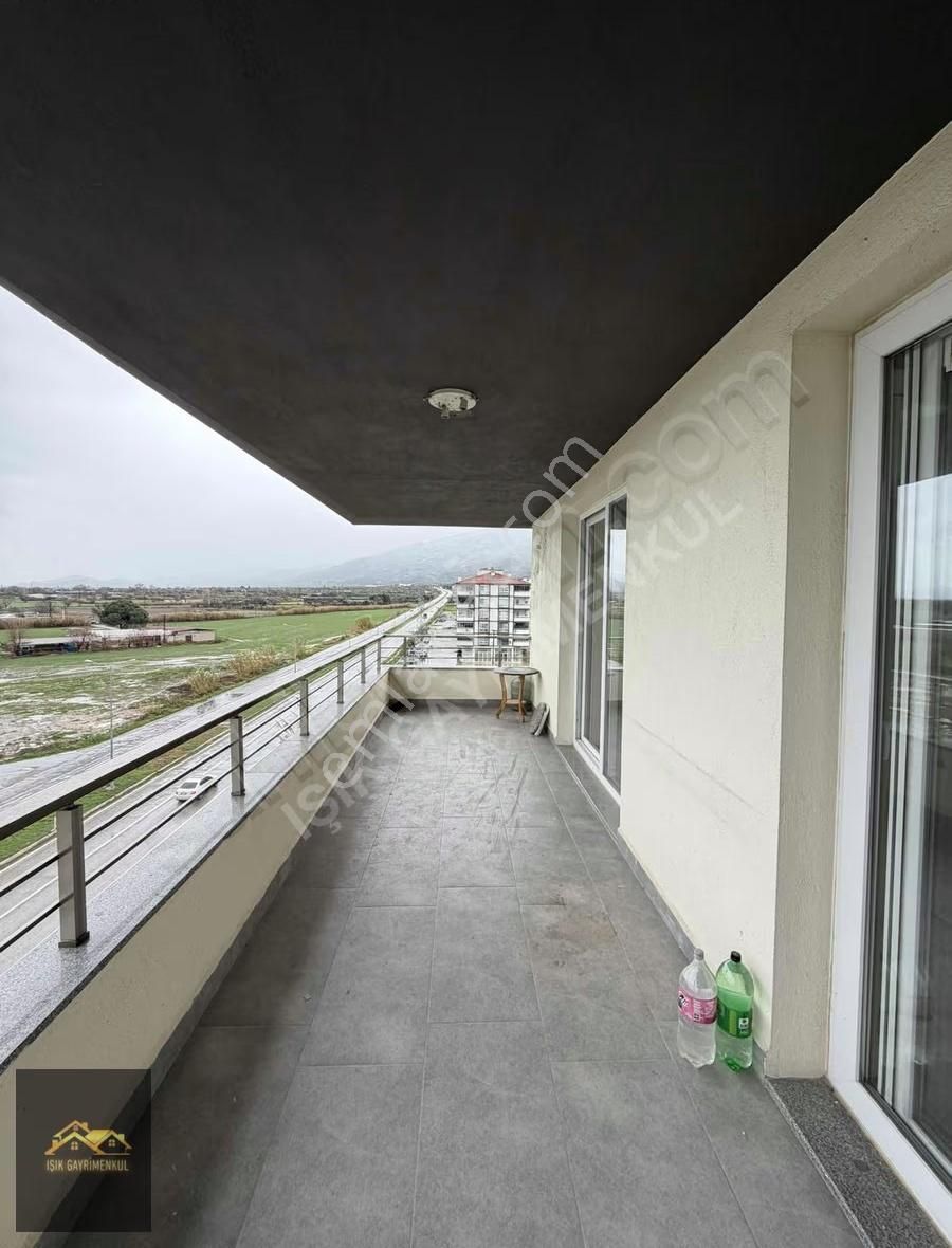 Işık Gayrimenkul'den Satılık 5 Yaşında Bulvarda 3+1 Köşe Daire - Görsel 16