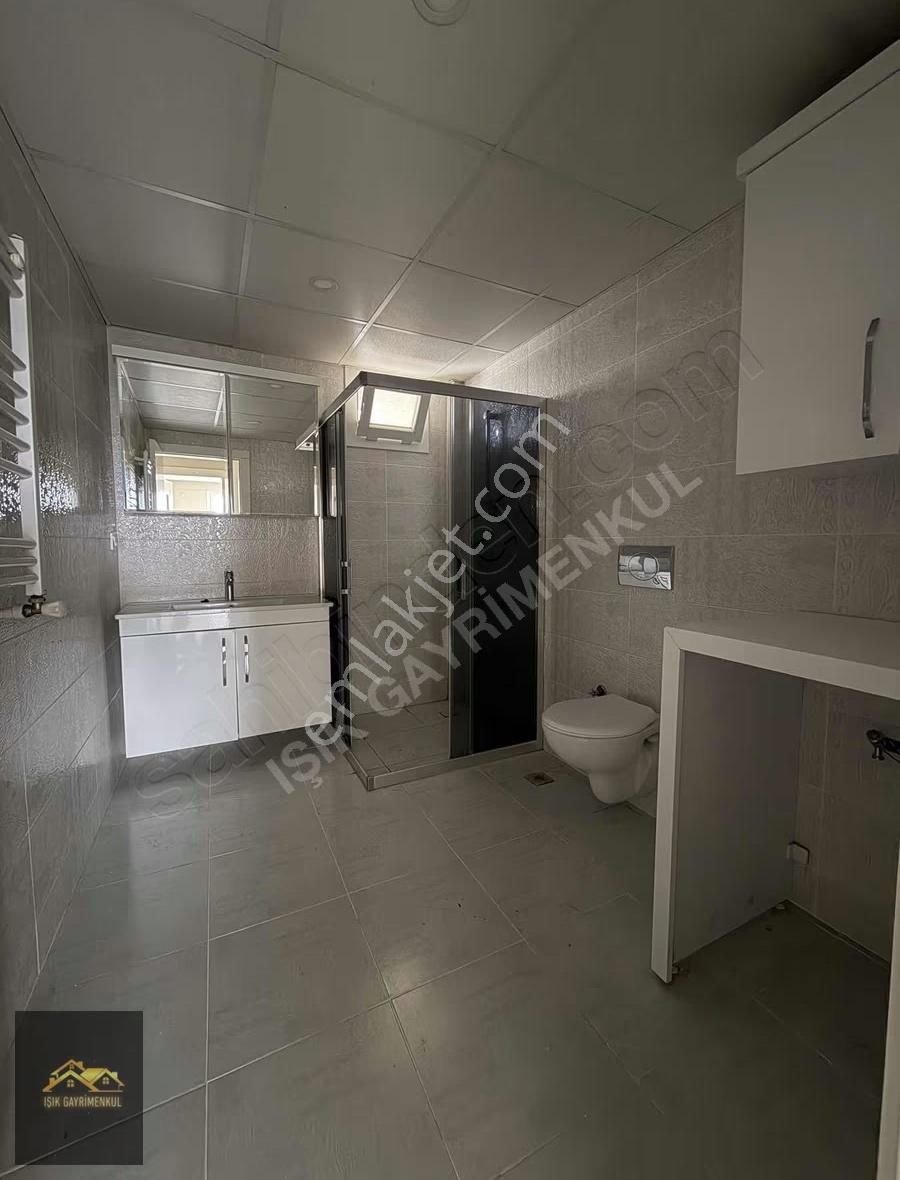 Işık Gayrimenkul'den Satılık 5 Yaşında Bulvarda 3+1 Köşe Daire - Görsel 9