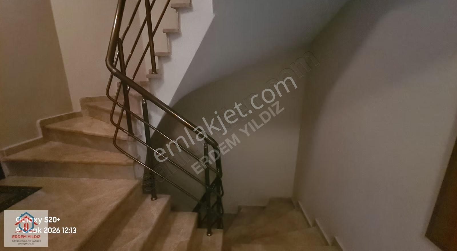 Erdem Yıldız'dan Beşevler'in Merkezinde Kat Mülkiyetli Daire - Görsel 22