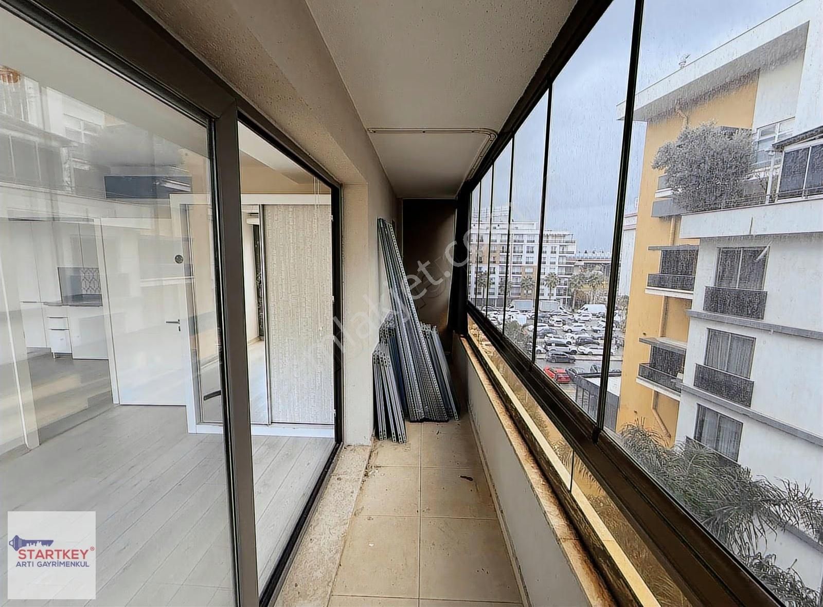 Avcılar Cadde Teras Ara Kat 1+1 Satılık Cam Balkonlu Daire - Görsel 18