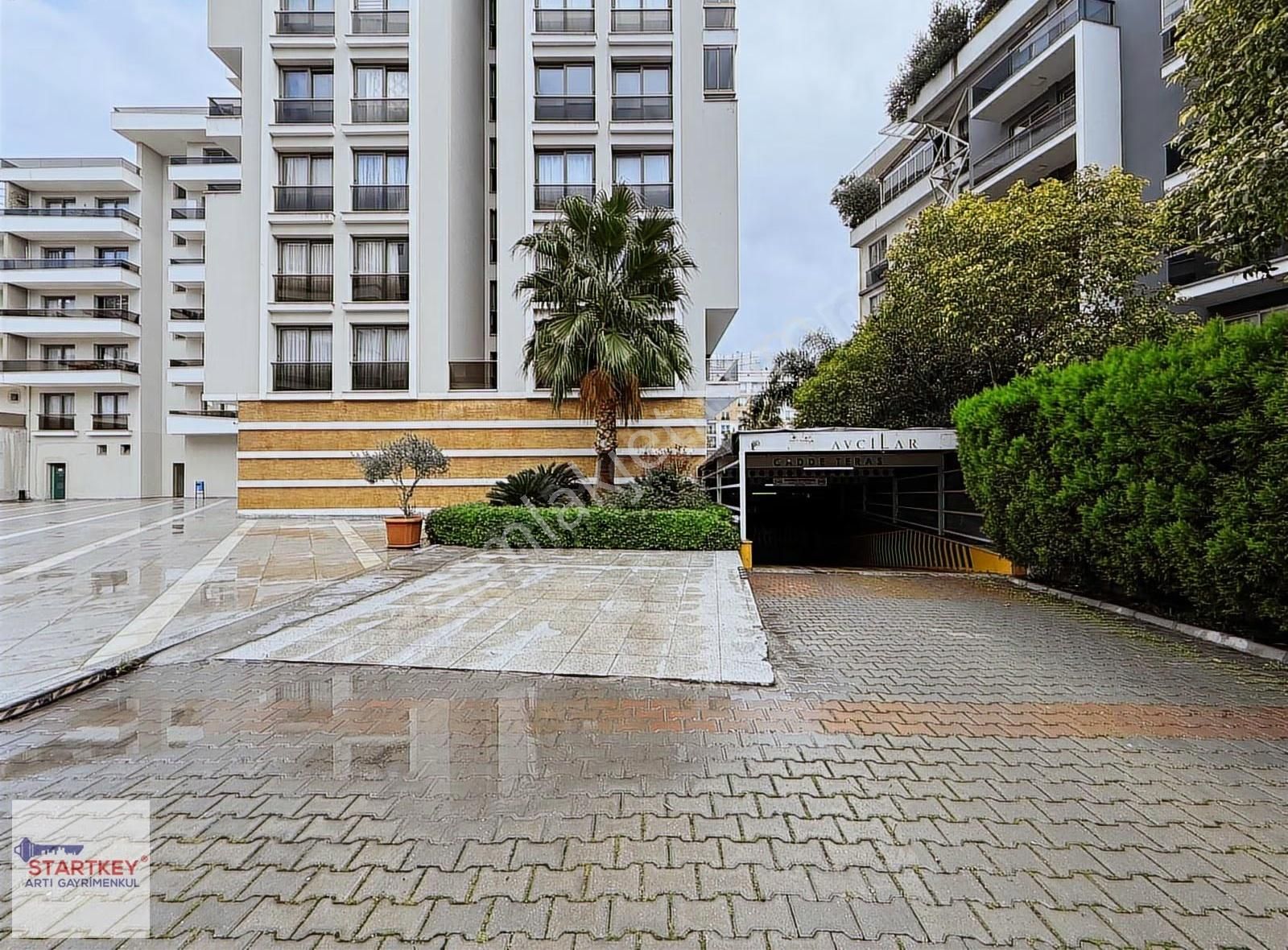 Avcılar Cadde Teras Ara Kat 1+1 Satılık Cam Balkonlu Daire - Görsel 33