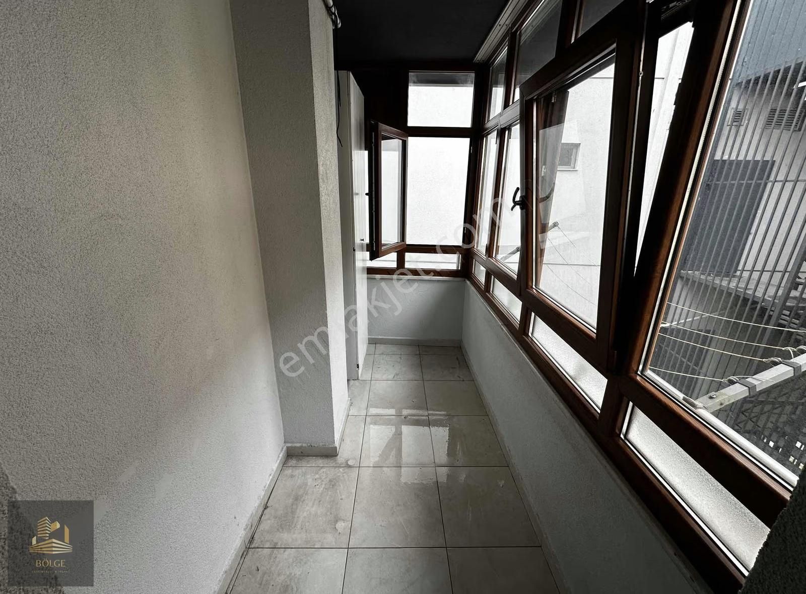 Bölge'den Alt Kaynarcada Ana Cadde Üzerinde Yeni Binada 138 M2 - Görsel 5