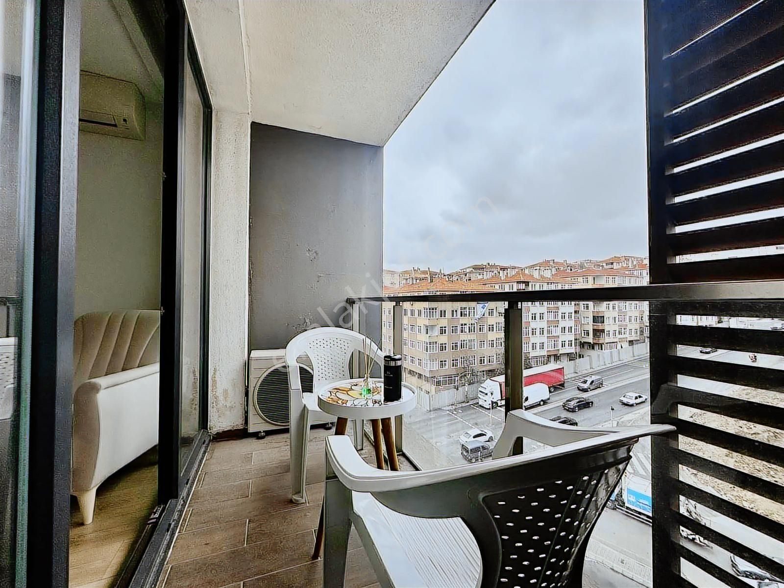 Retro'dan Toya Moda'da Ara Kat 1+1 Eşyalı Daire - Görsel 16