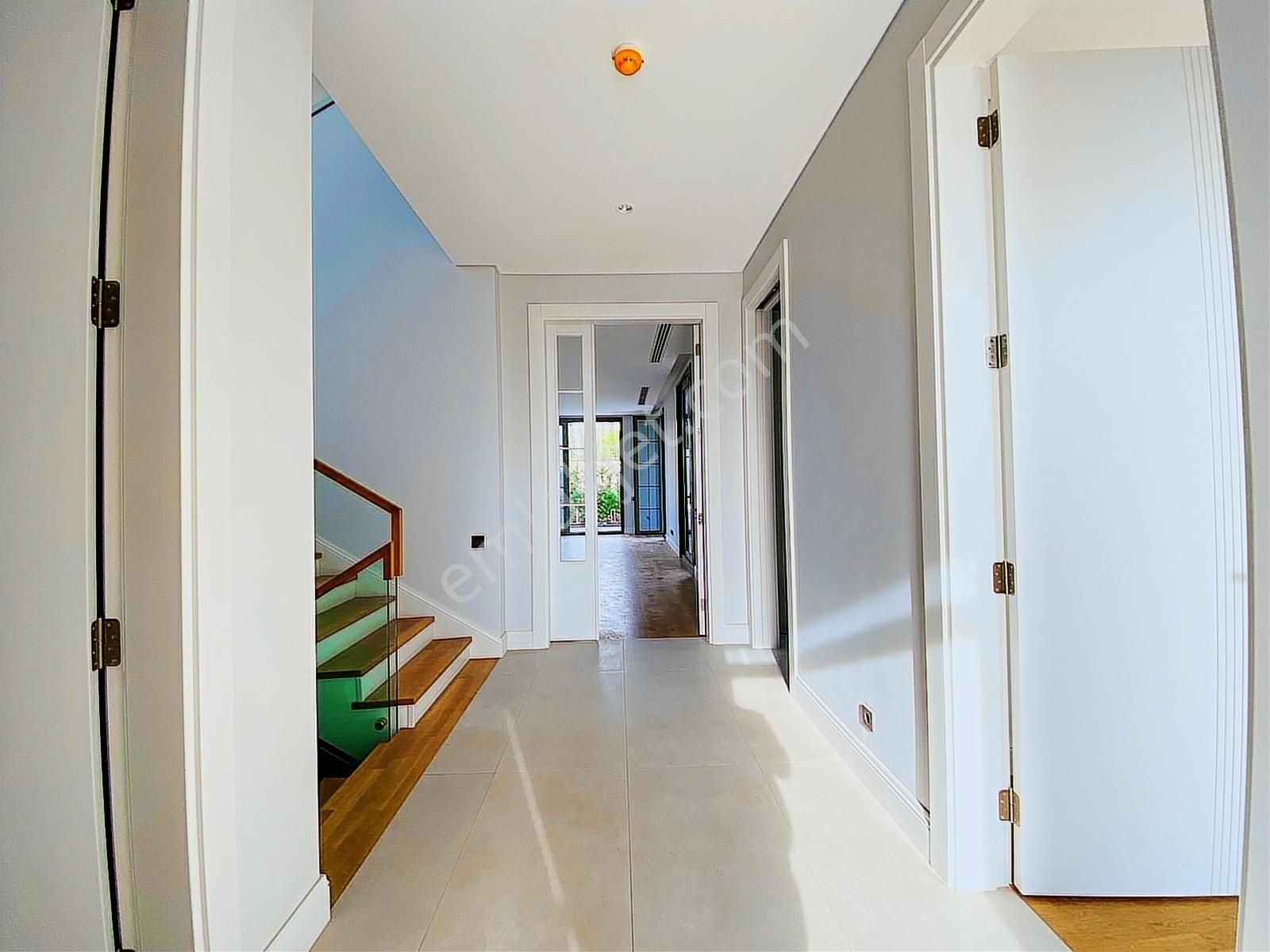 Çınarköy Evlerinde Çift Teraslı, Ebeveyn Suitli, Müstakil Villa - Görsel 6