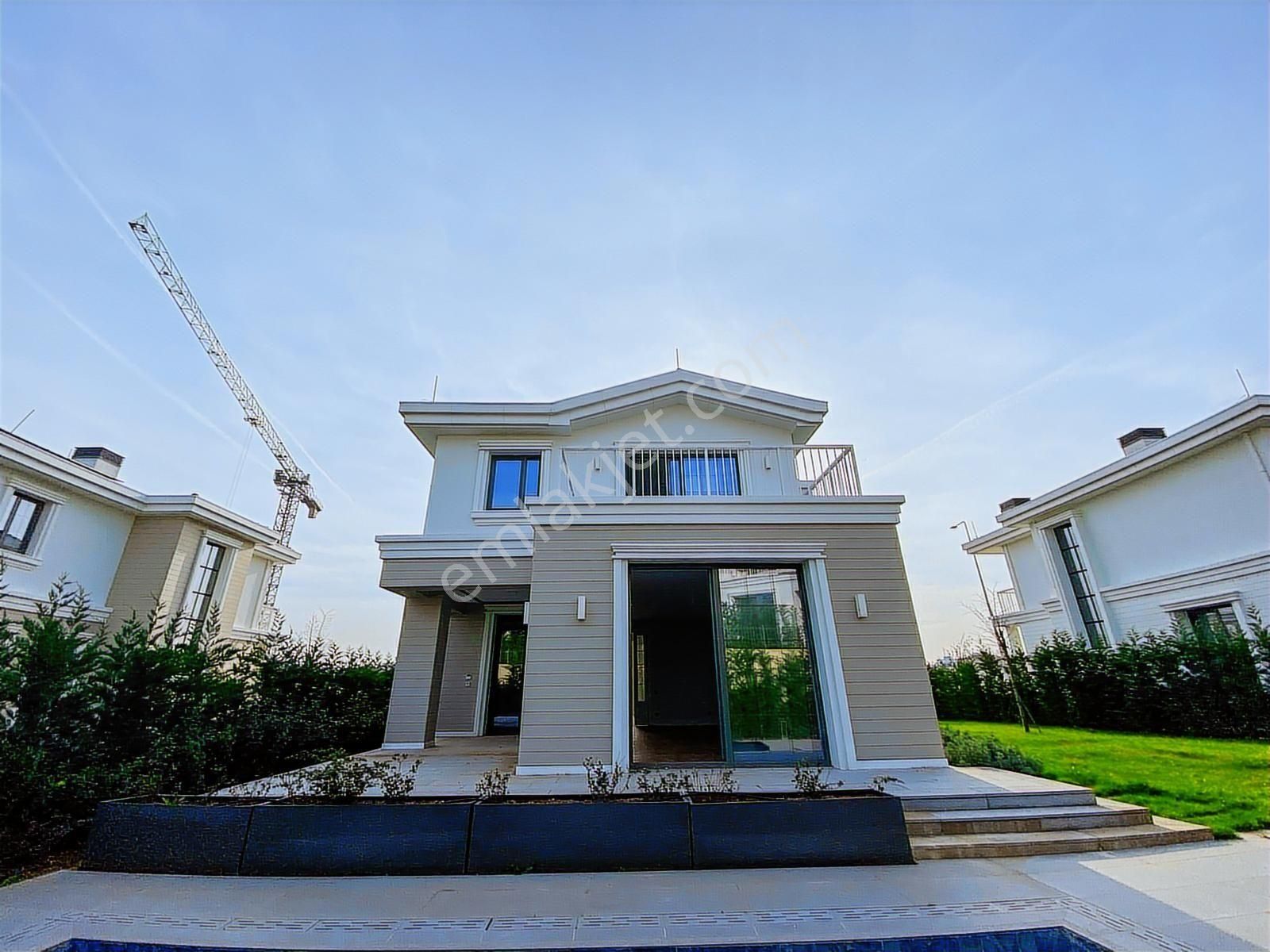 Çınarköy Evlerinde Çift Teraslı, Ebeveyn Suitli, Müstakil Villa - Görsel 11